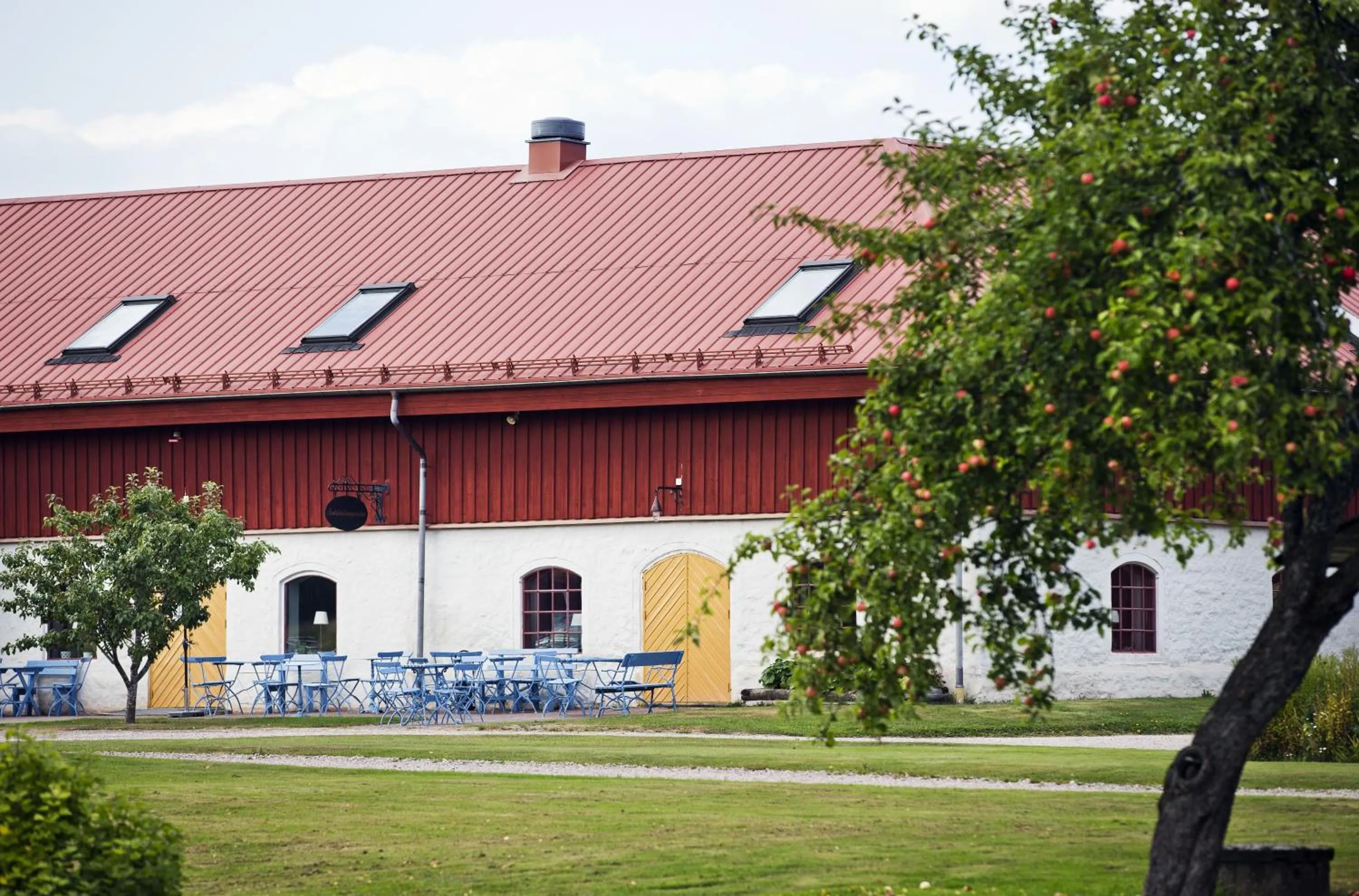Property building in Sahlströmsgården
