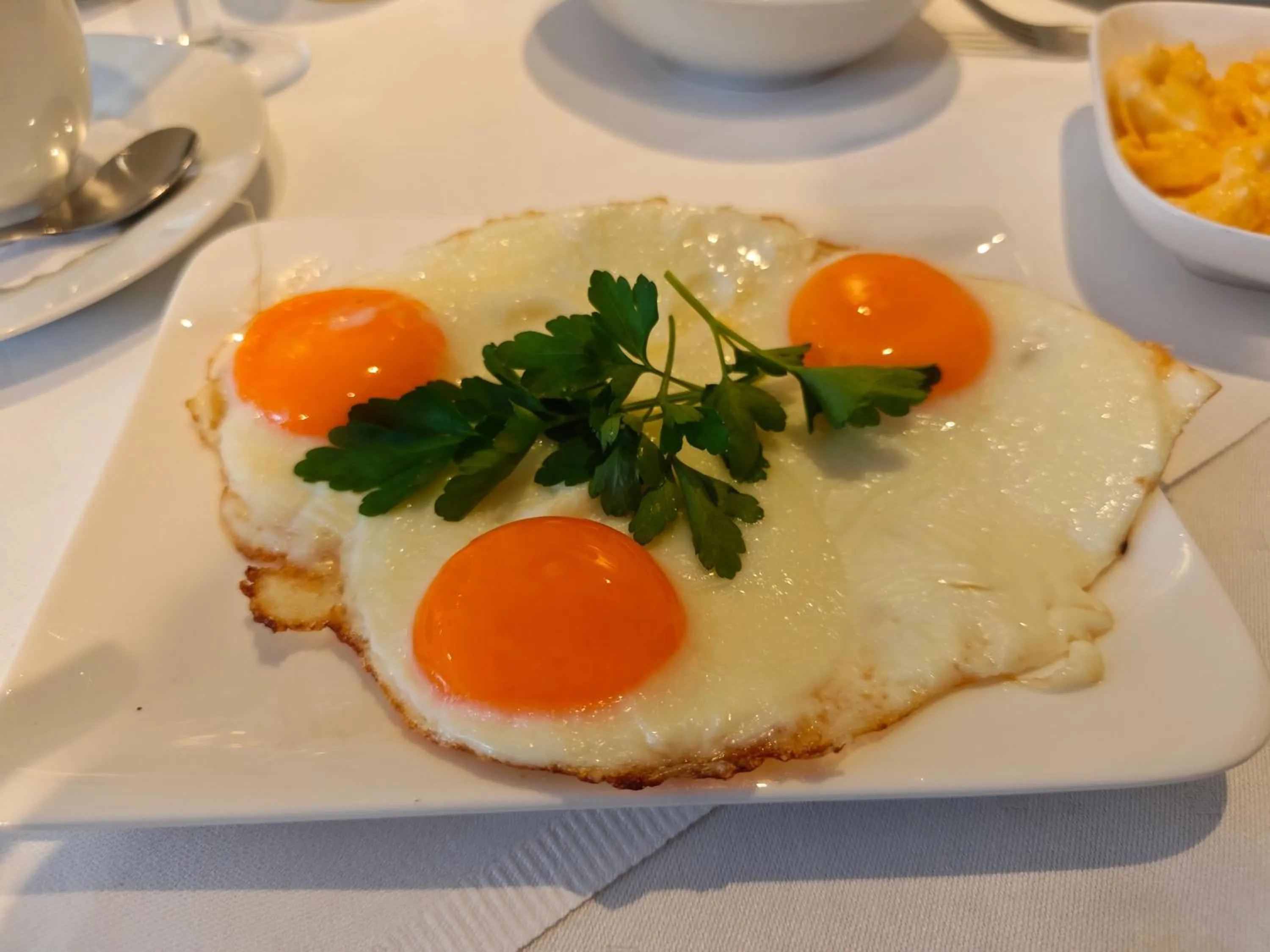 Breakfast in Hotel Zum Roten Tore