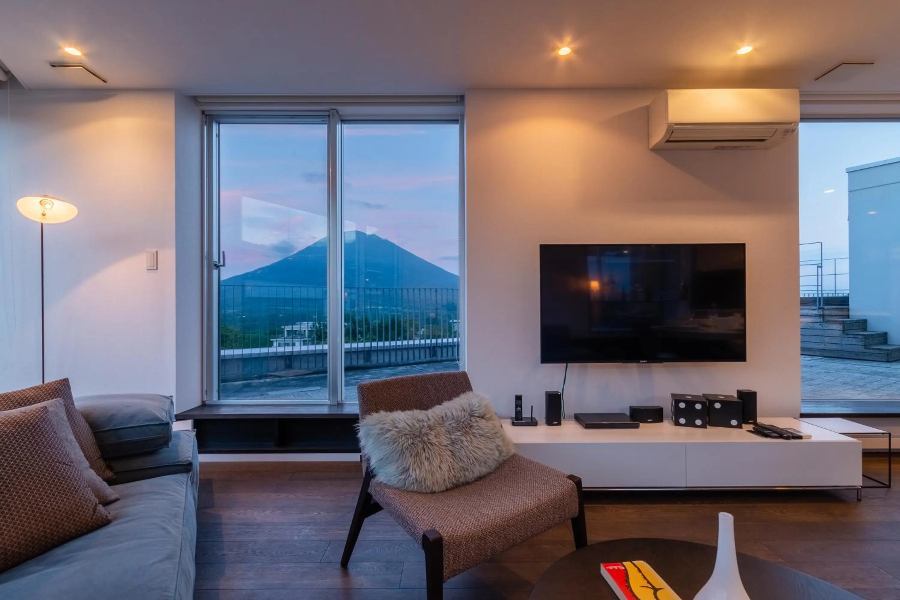 Living room in Kira Kira Suites by H2 Life