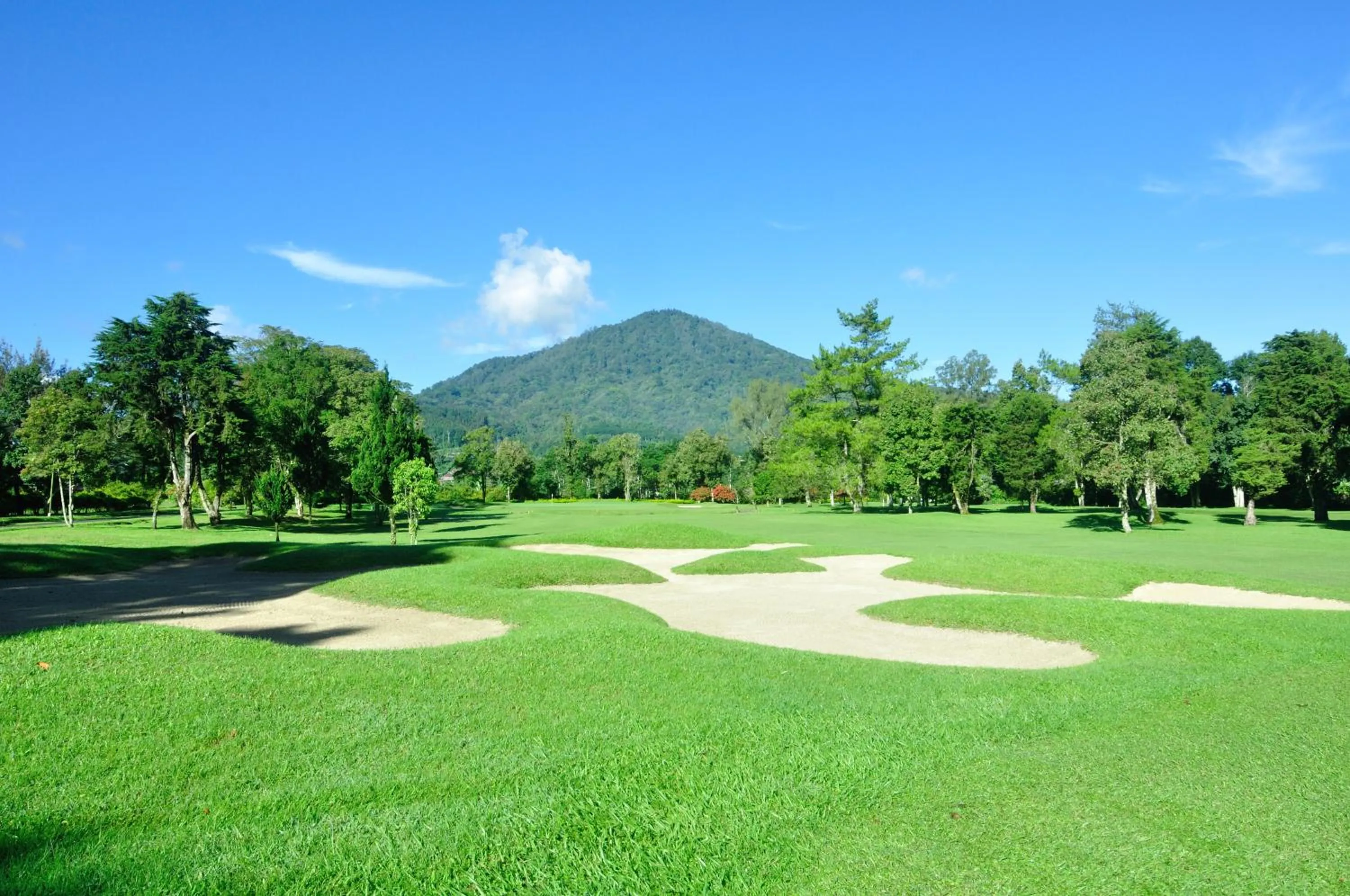 Golfcourse in Handara Golf & Resort Bali