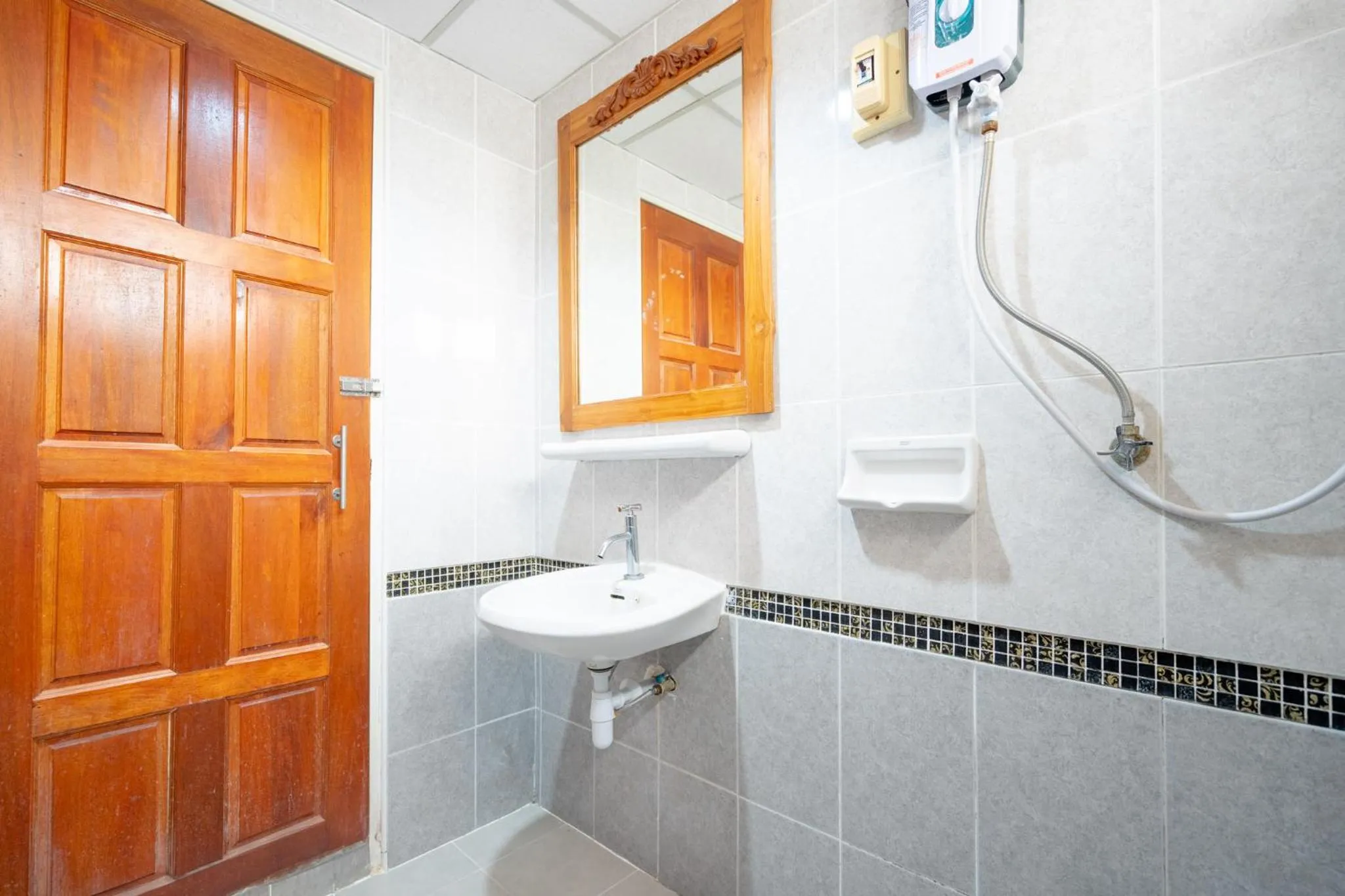 Bathroom in Chatsuree Mansion