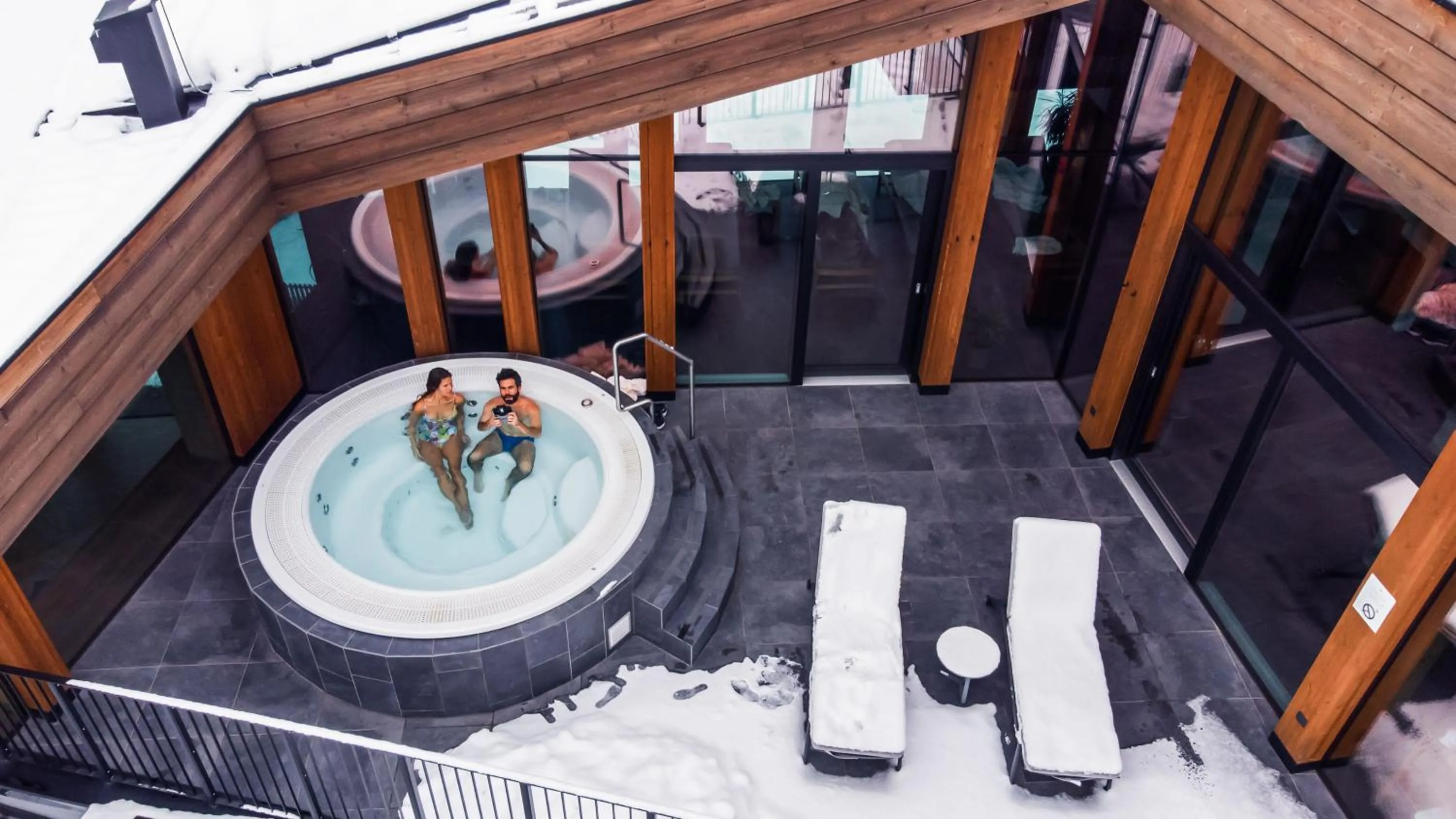 Hot Tub in Hotel Panoramic Lotsch