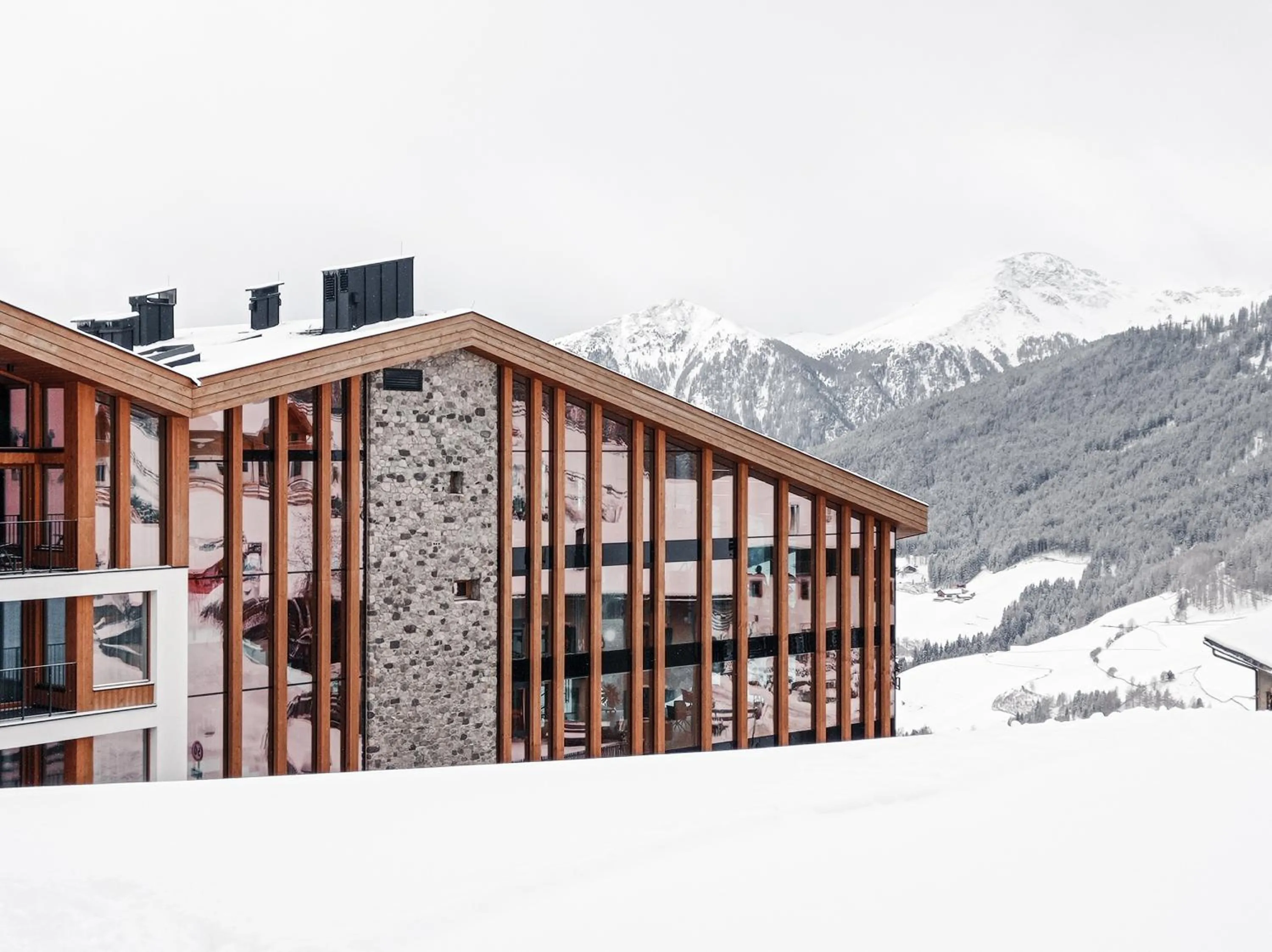 Property building in Hotel Panoramic Lotsch