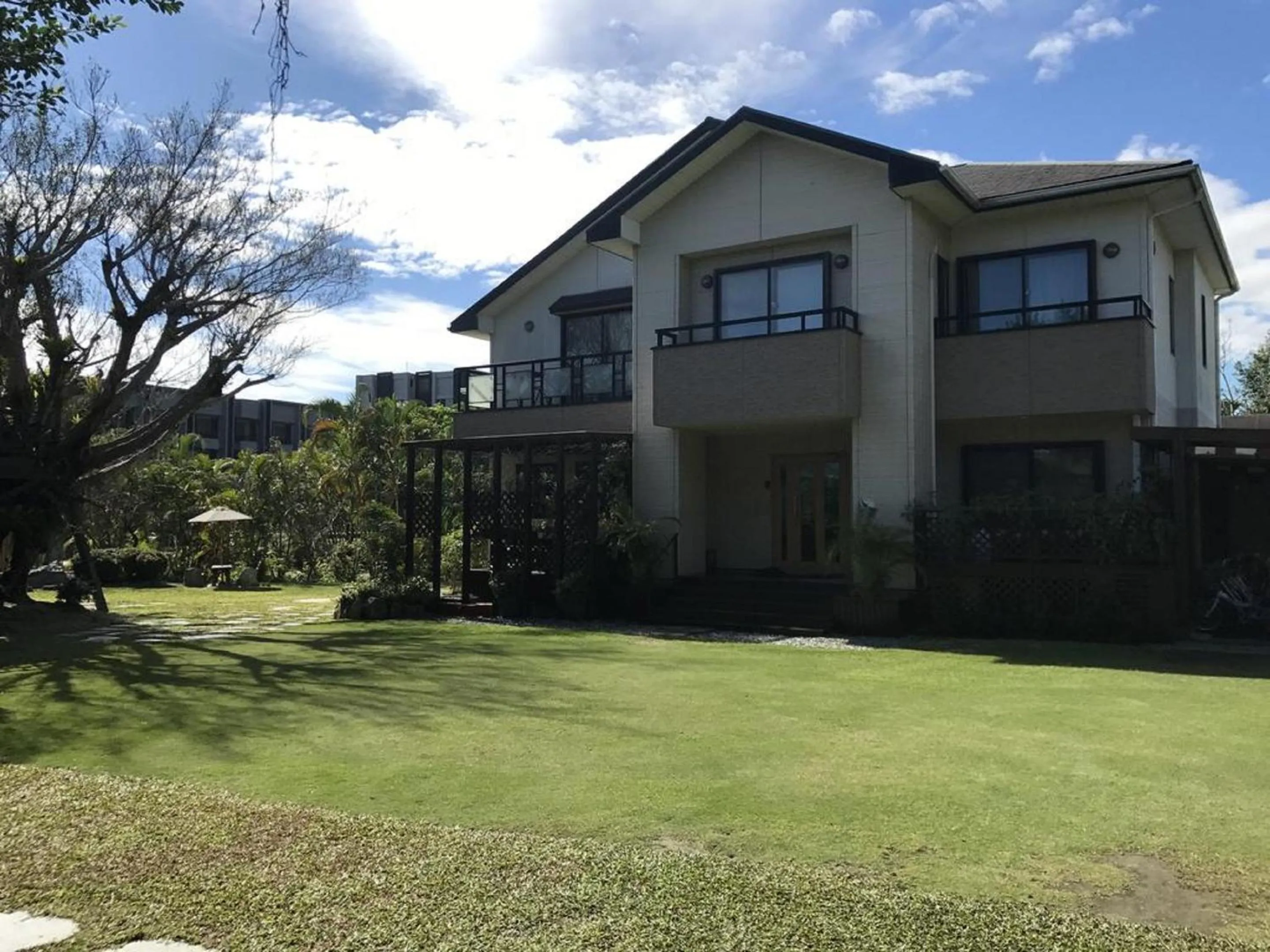 Day in Kanazawa House