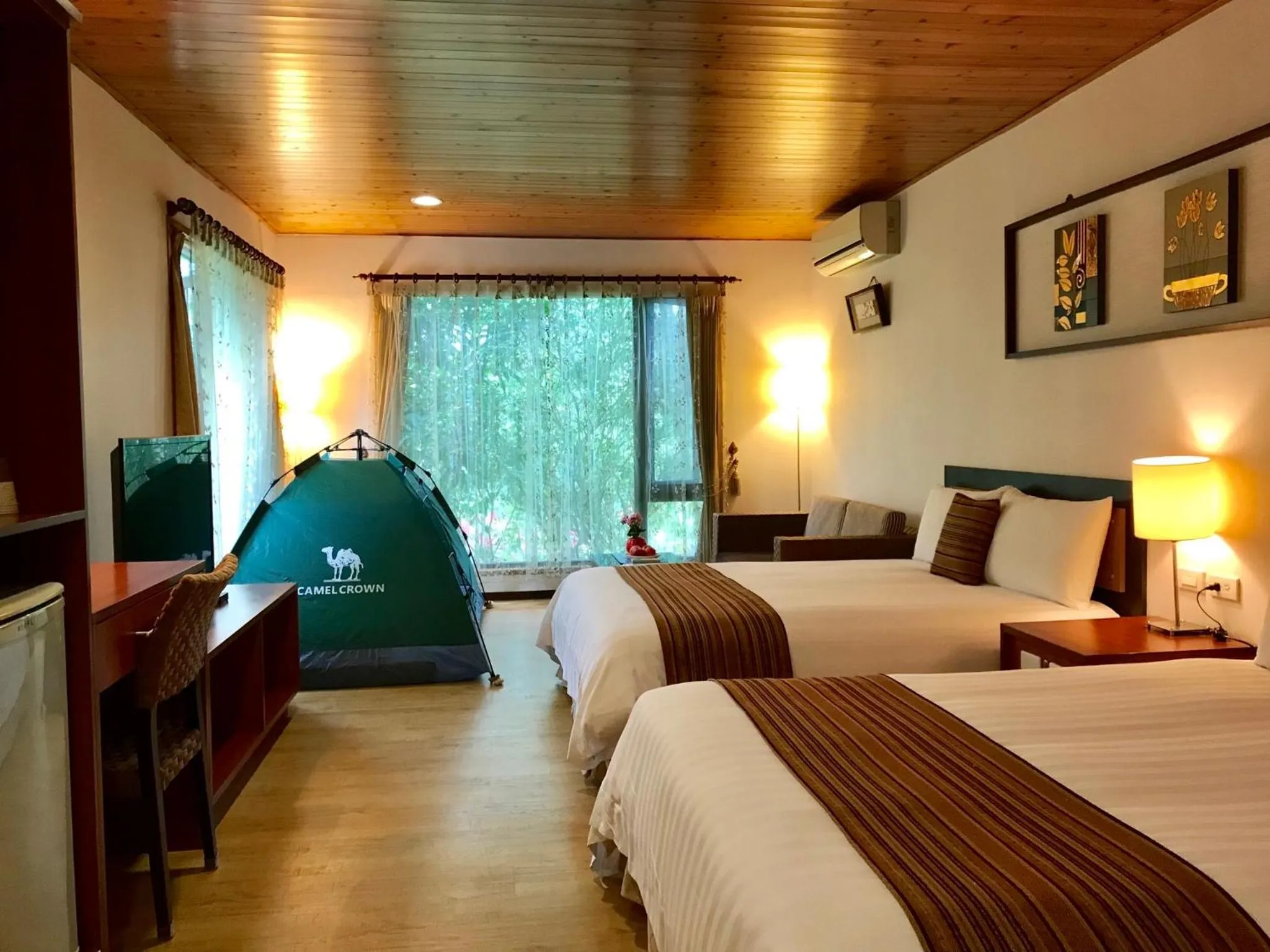 Photo of the whole room, Bed in Kanazawa House