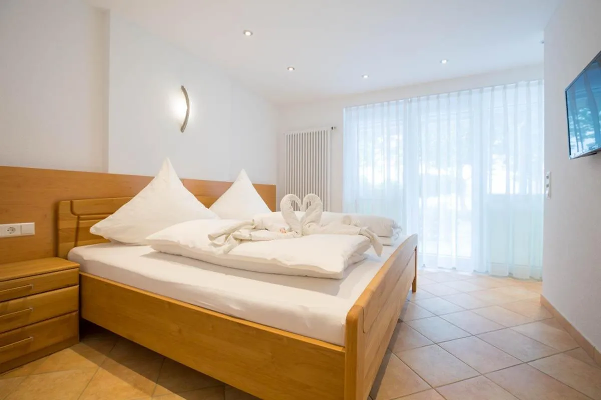 Bed in Strandpension Mäder