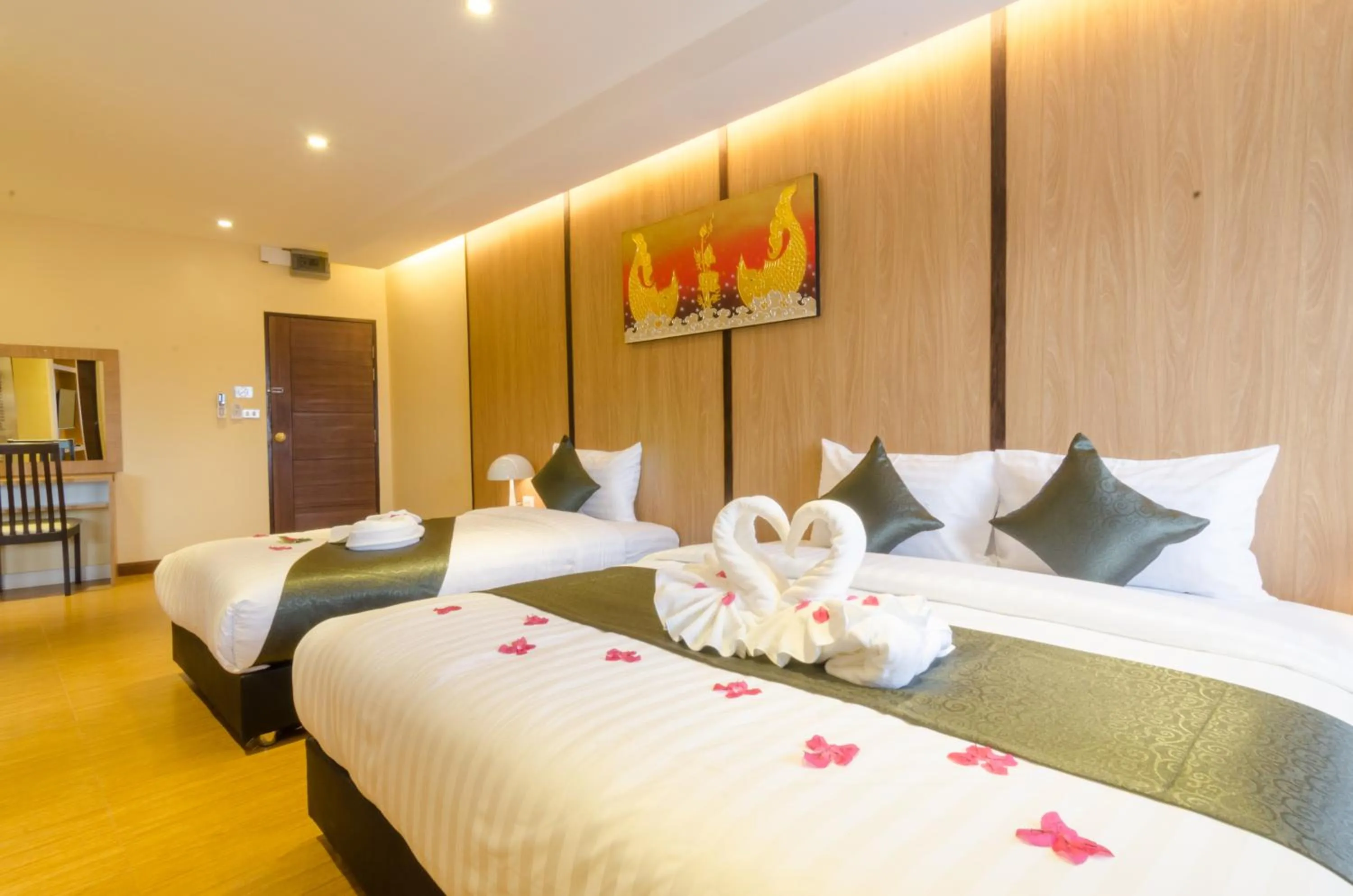 Photo of the whole room, Bed in My place Chaweng beach