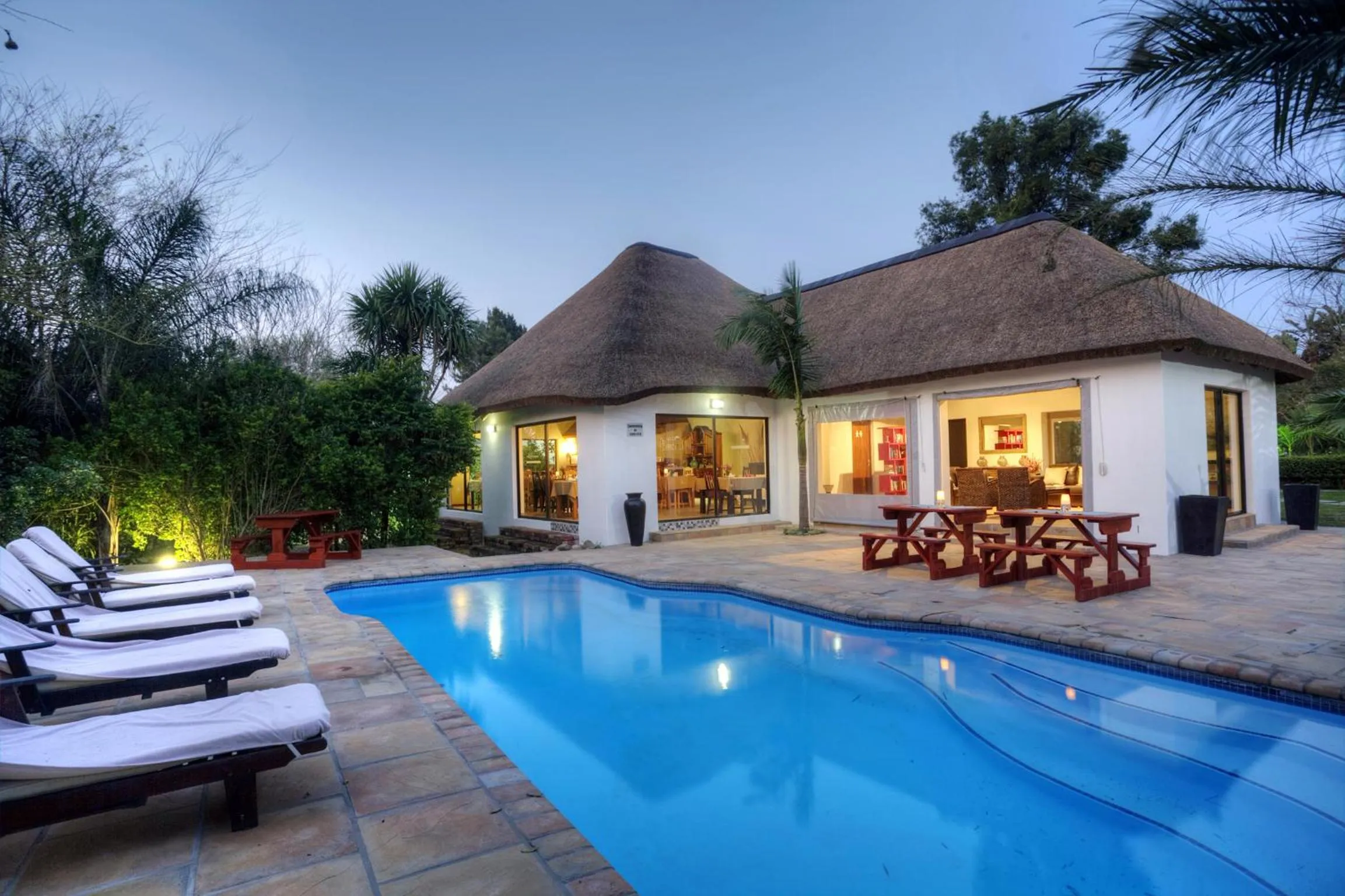 Swimming pool in De Old Drift Guest Farm