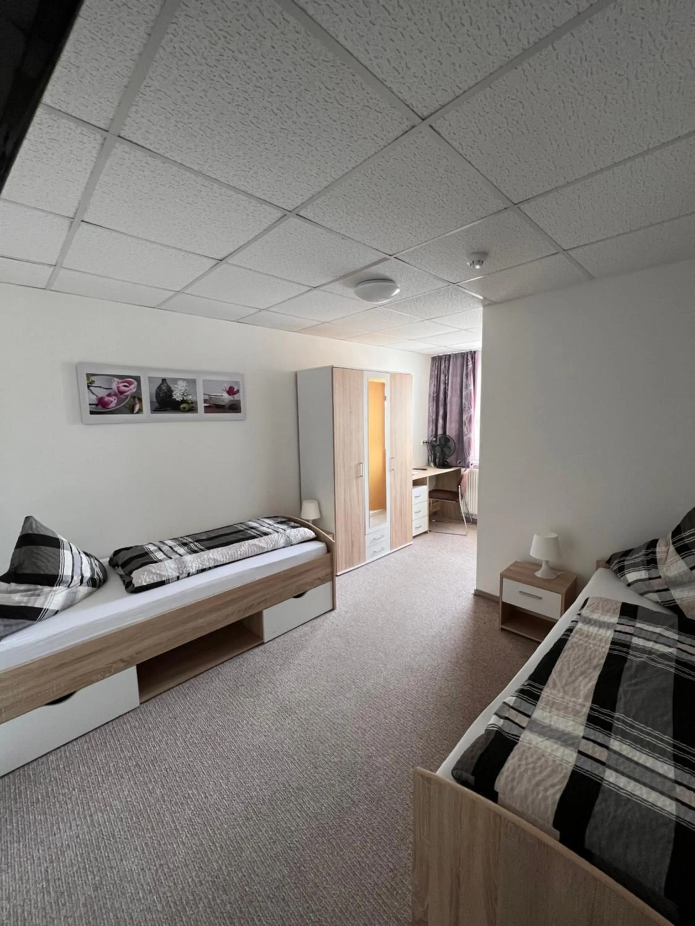 Photo of the whole room, Bed in Gäste & Seminarhaus Harz