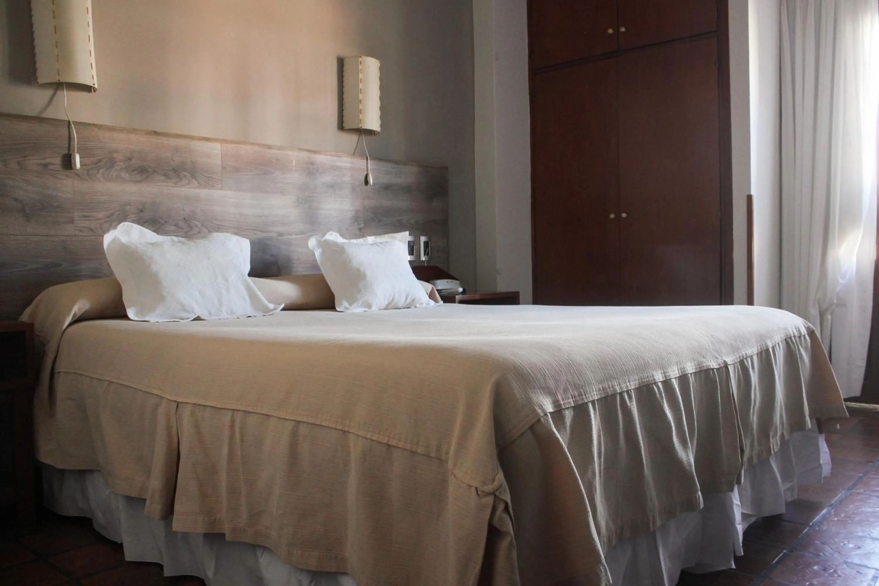 Bed in Hotel Los Sauces