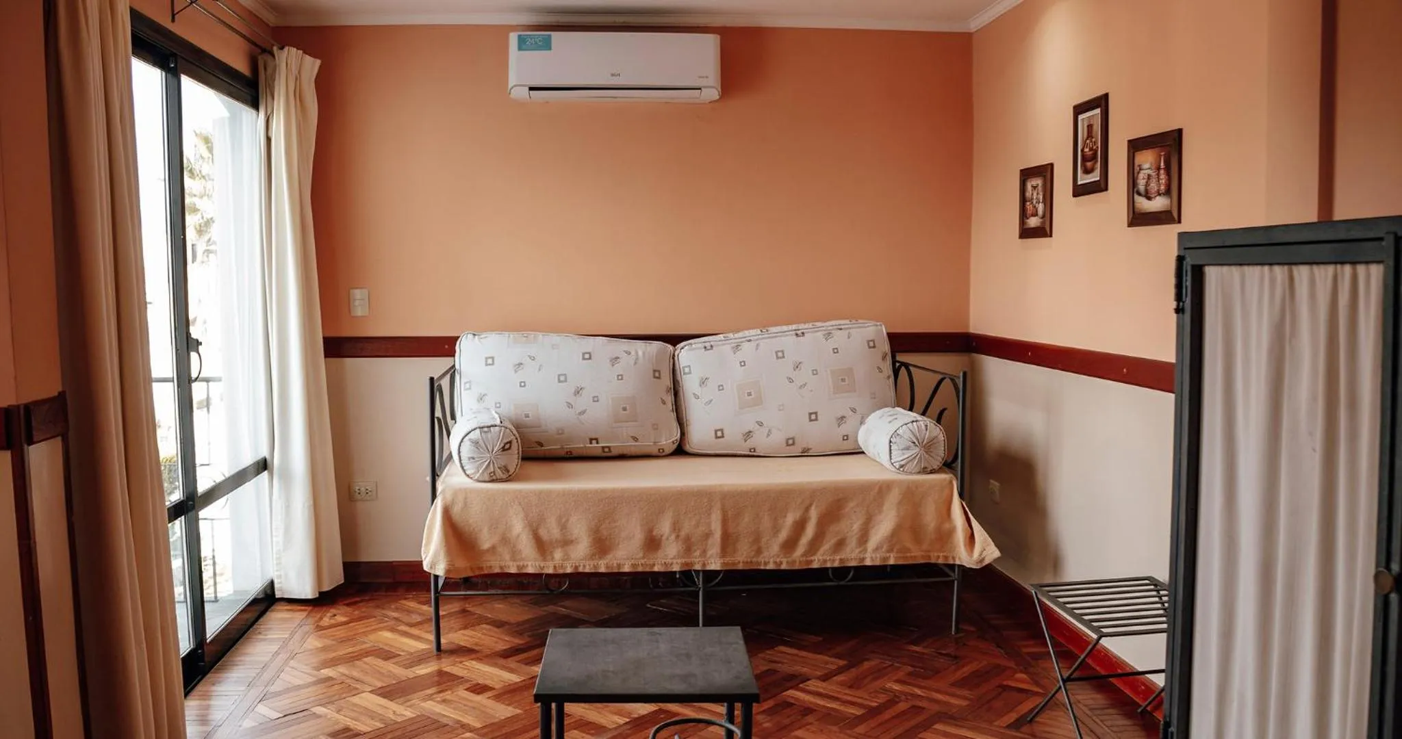 Bedroom, Bed in Hotel Los Sauces