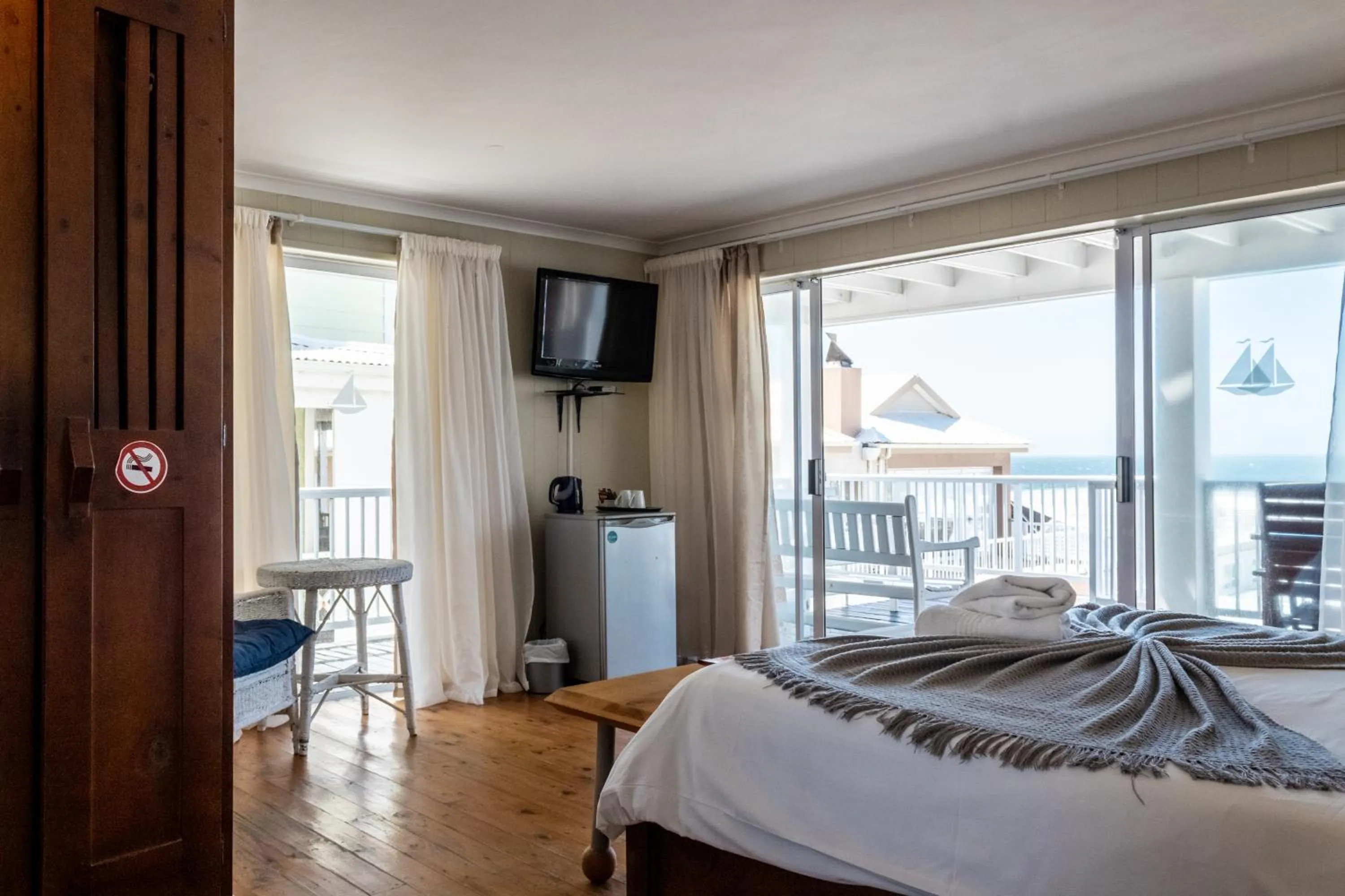 Bedroom, Bed in Point Village Hotel and Self Catering