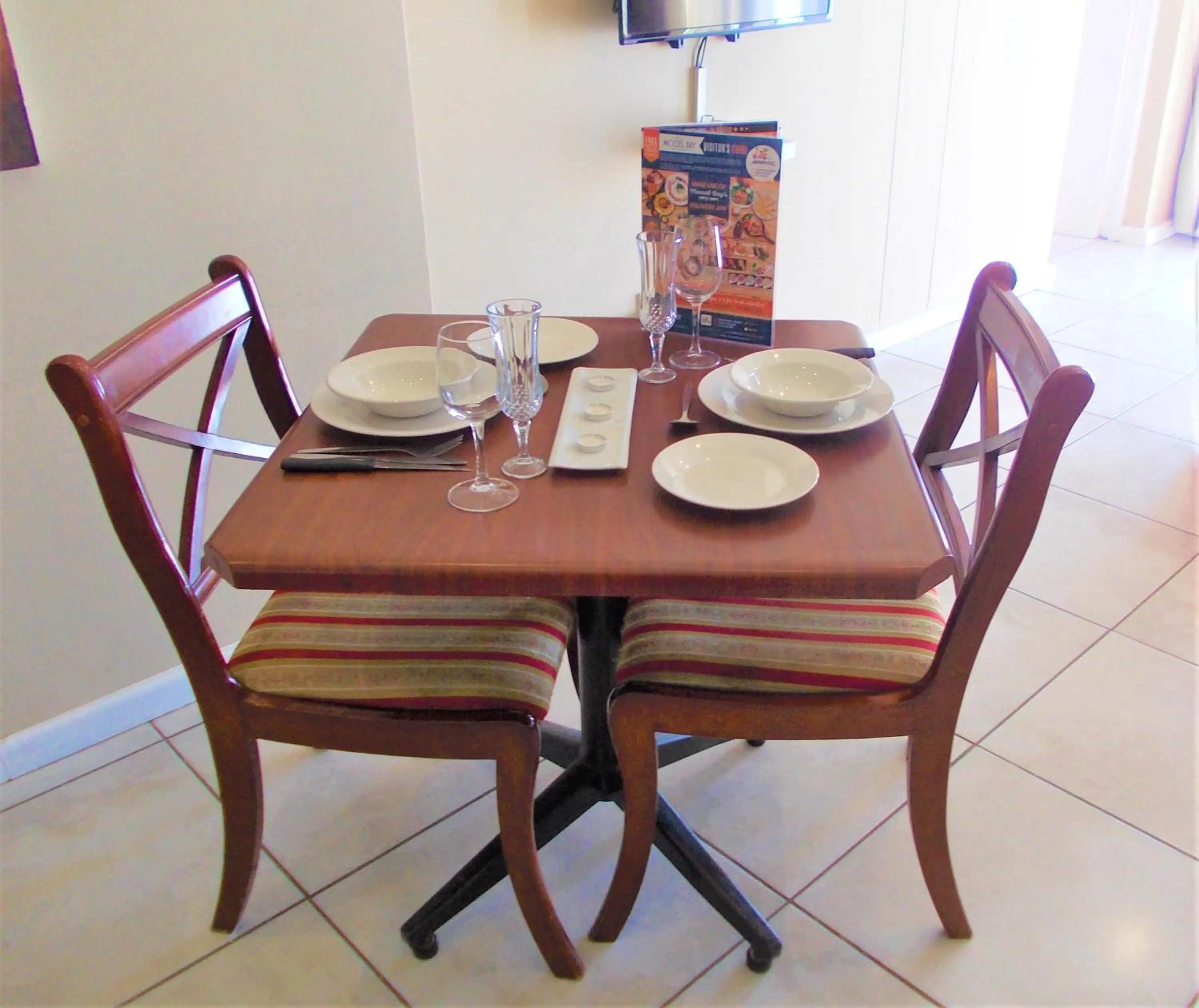 Seating area, Dining Area in Point Village Hotel and Self Catering