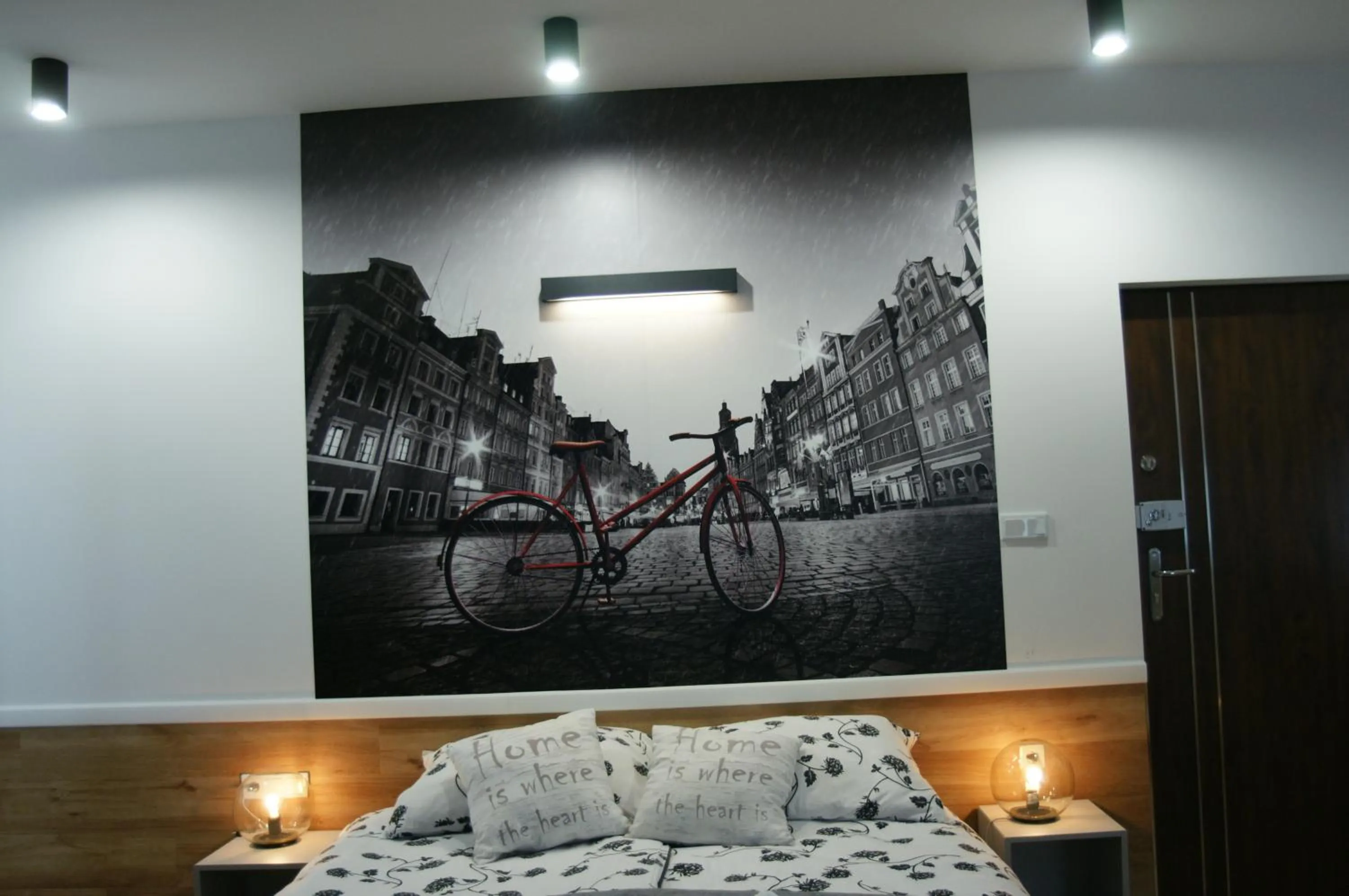 Photo of the whole room in Q Apartamenty