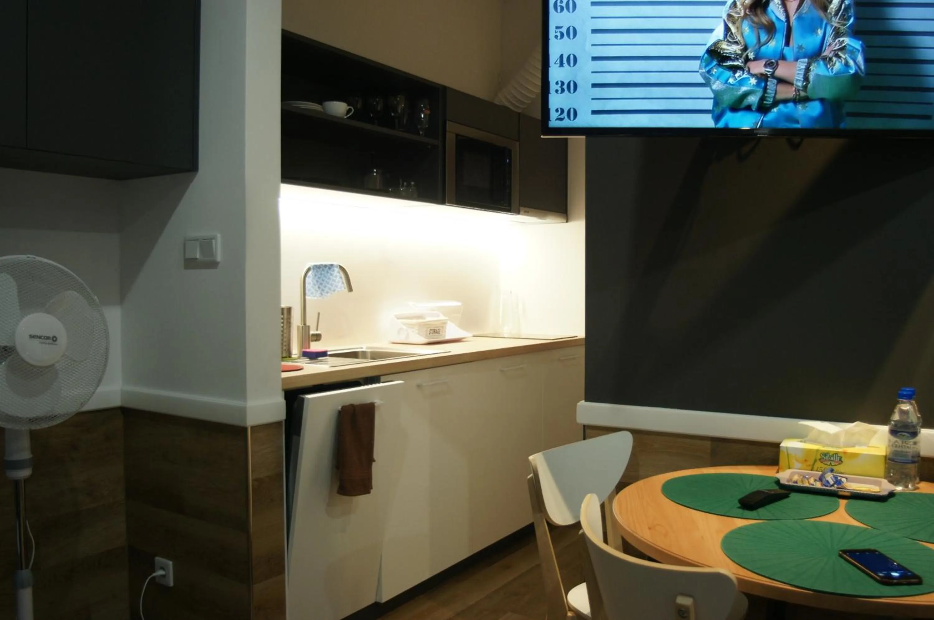 Kitchen or kitchenette in Q Apartamenty