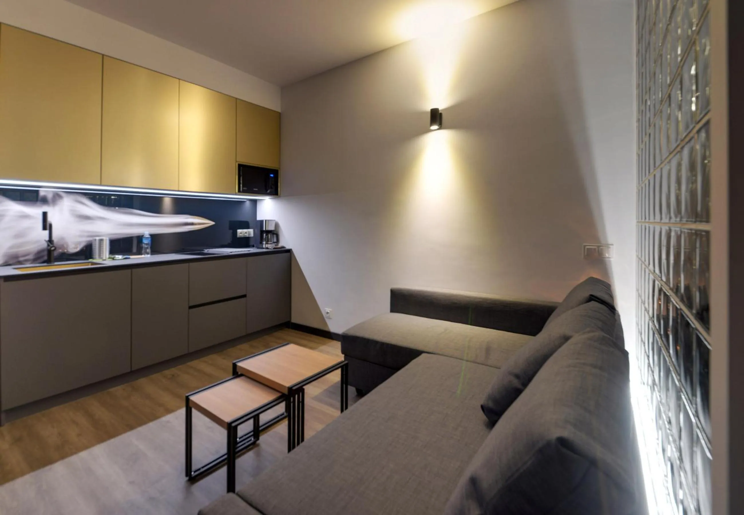 Kitchen or kitchenette in Q Apartamenty