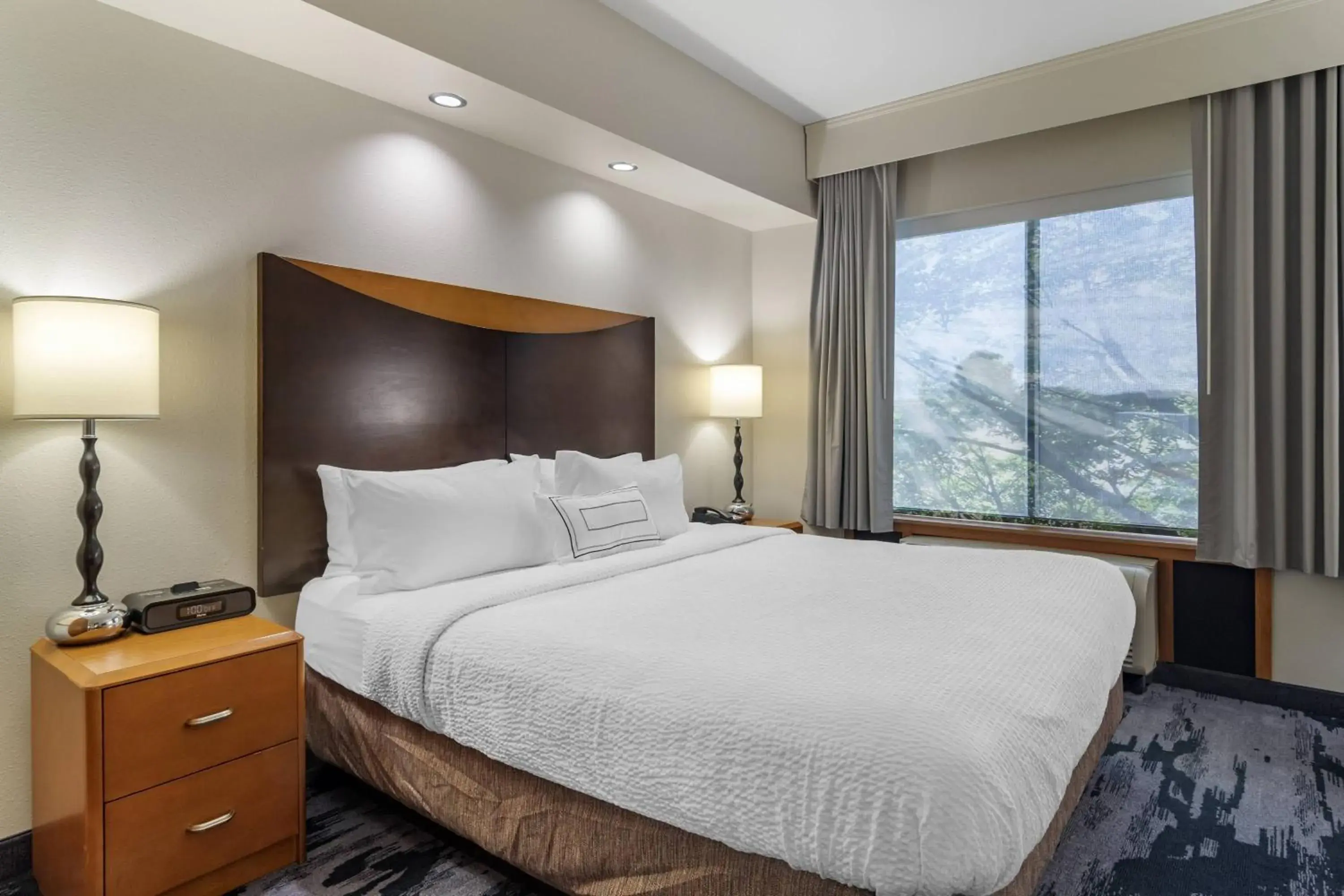 King Studio with Sofa Bed in Fairfield Inn & Suites by Marriott Commerce King Studio with Sofa Bed in Fairfield Inn & Suites by Marriott Commerce