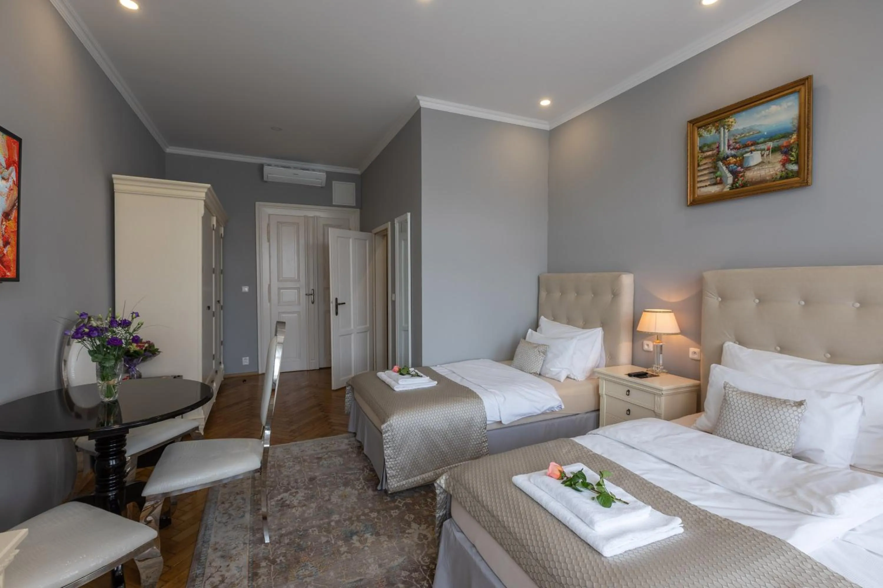 Bed in SlaBur Residence