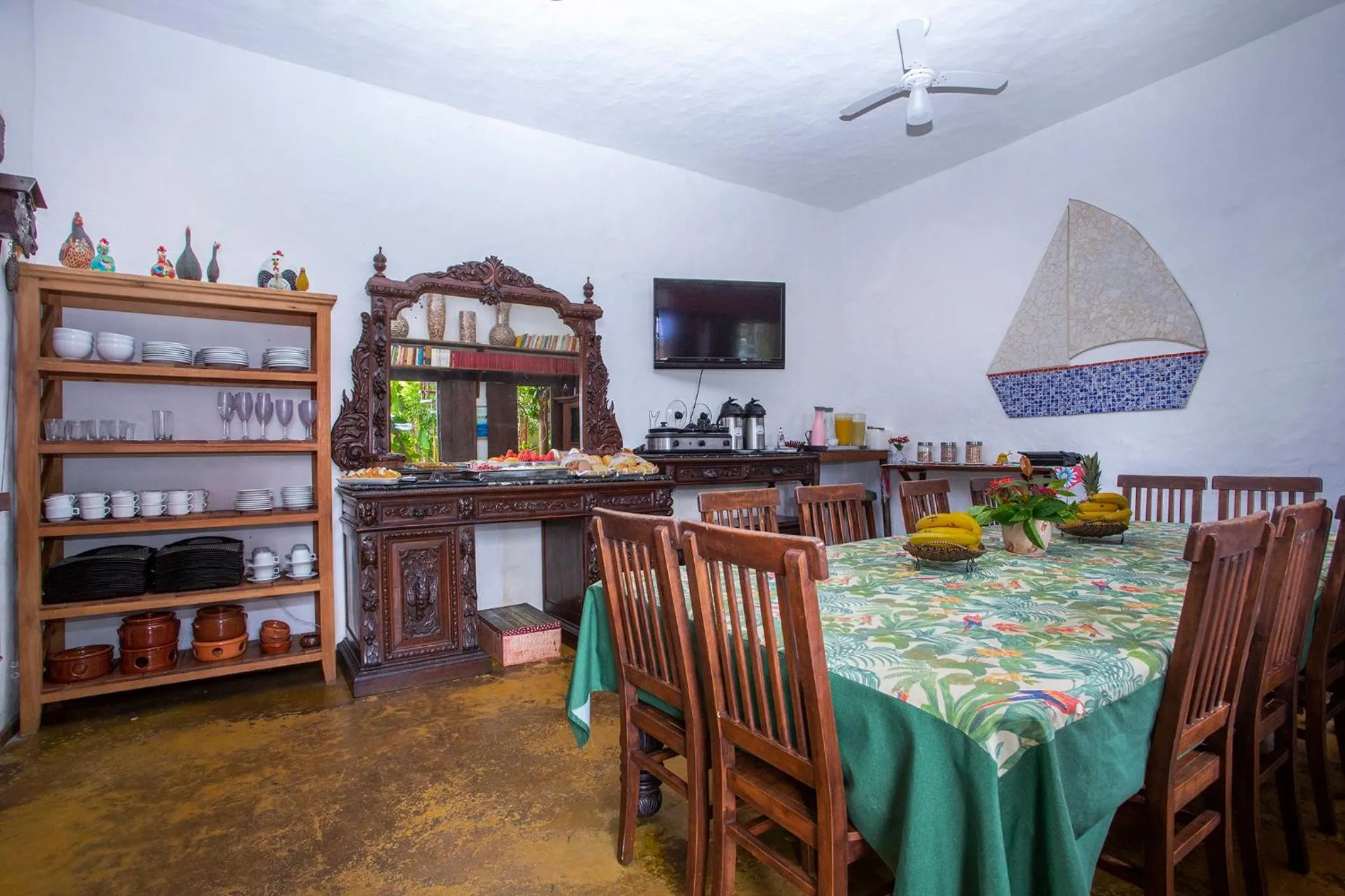 Breakfast in Pousada Recanto da Villa