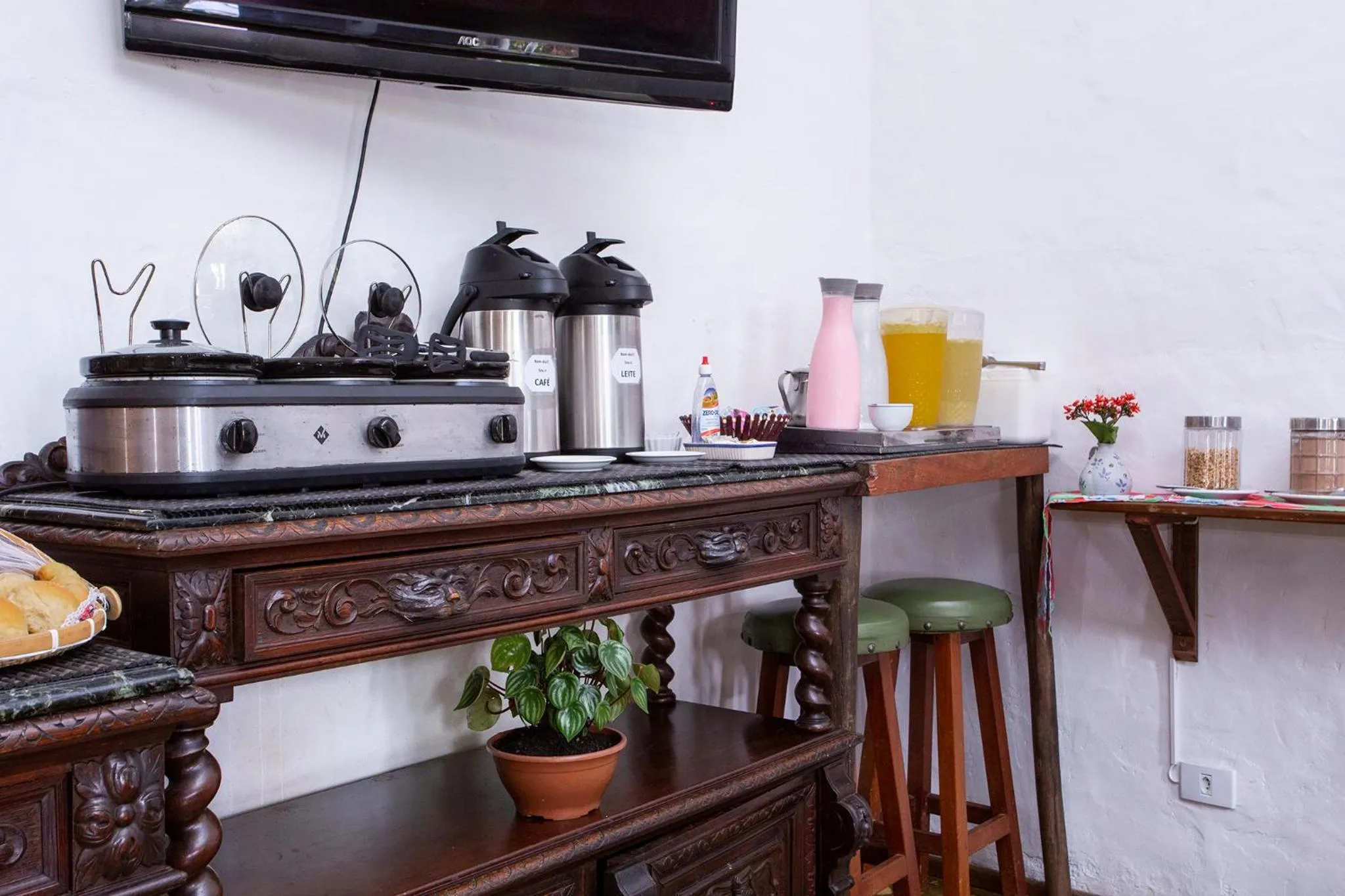 Breakfast in Pousada Recanto da Villa