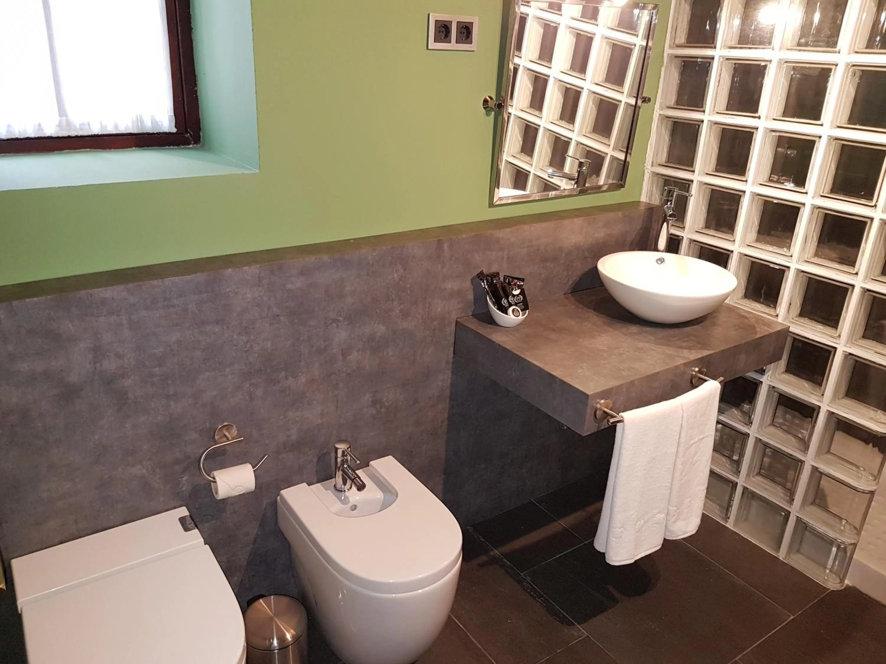 Bathroom in Hotel Emblemático Arucas