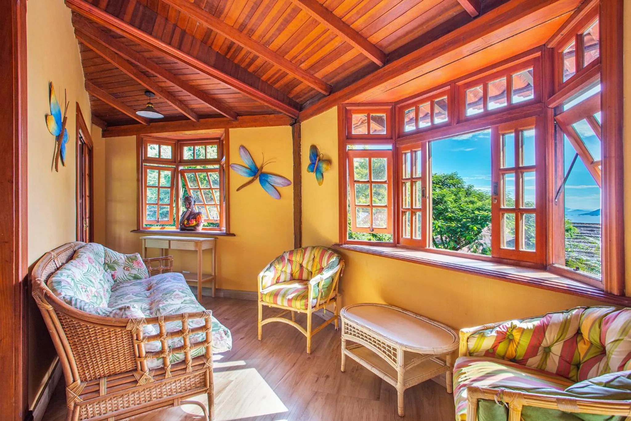 Balcony/Terrace in Hotel Alemão Beach de Ilhabela
