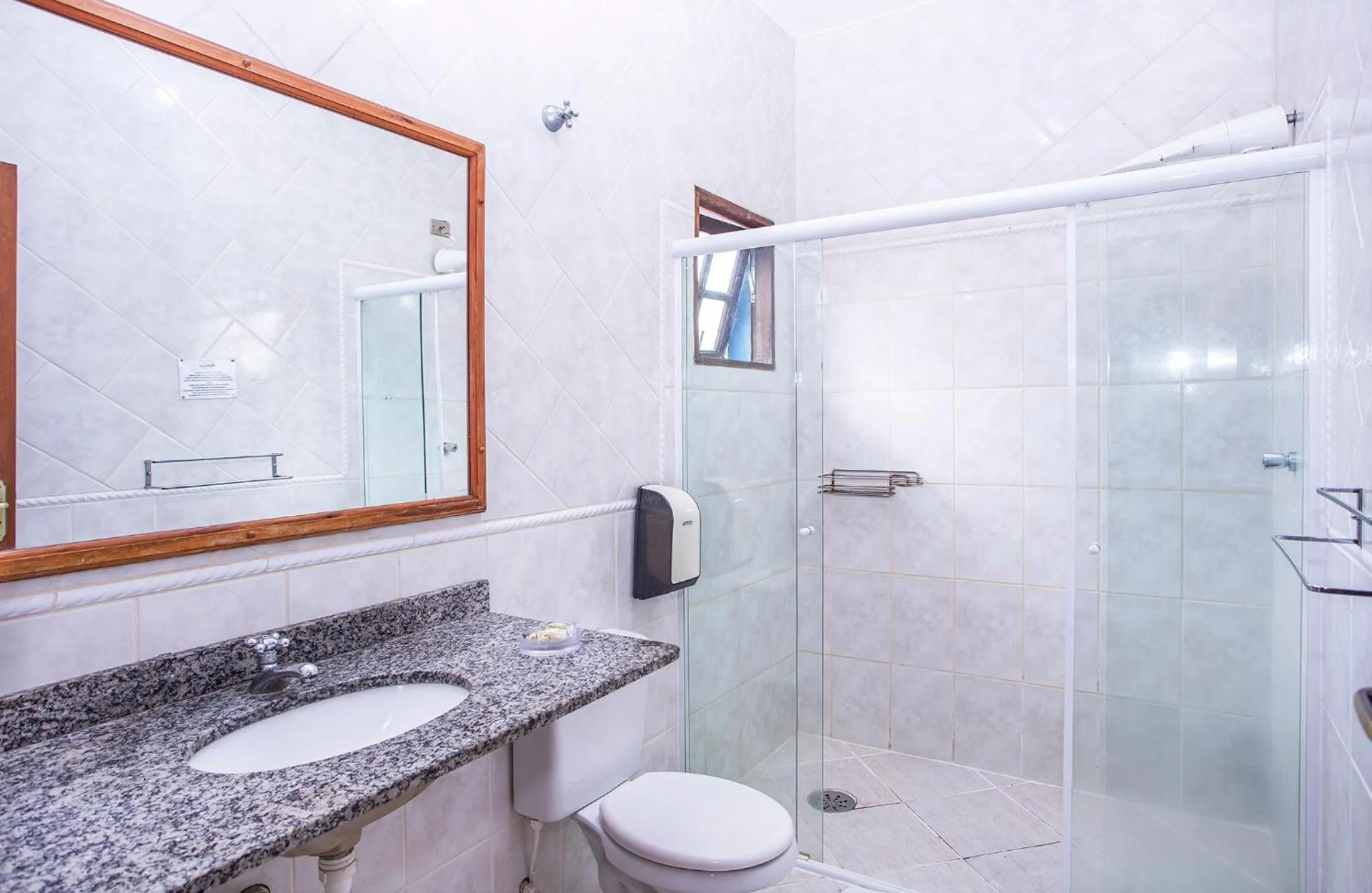 Shower in Hotel Alemão Beach de Ilhabela