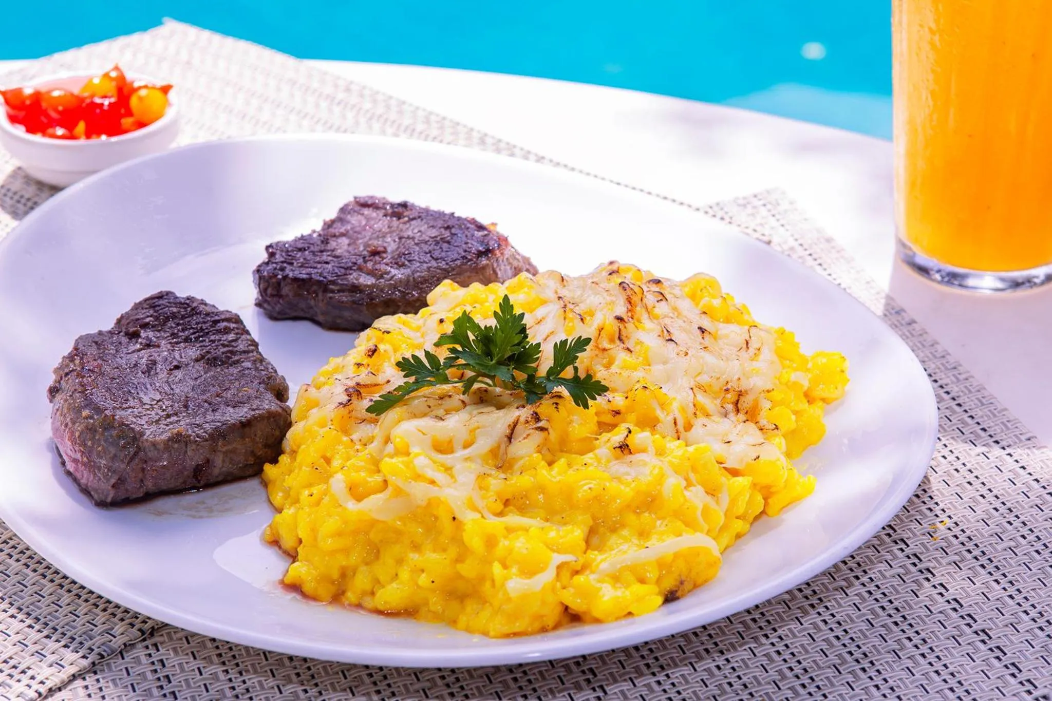 Food and drinks in Hotel Alemão Beach de Ilhabela