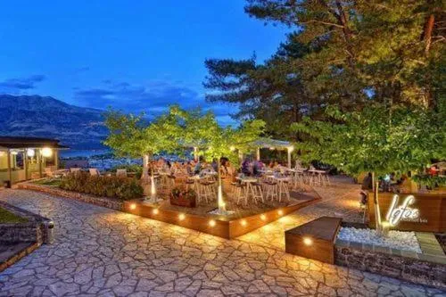 Patio in Frontzu Politia