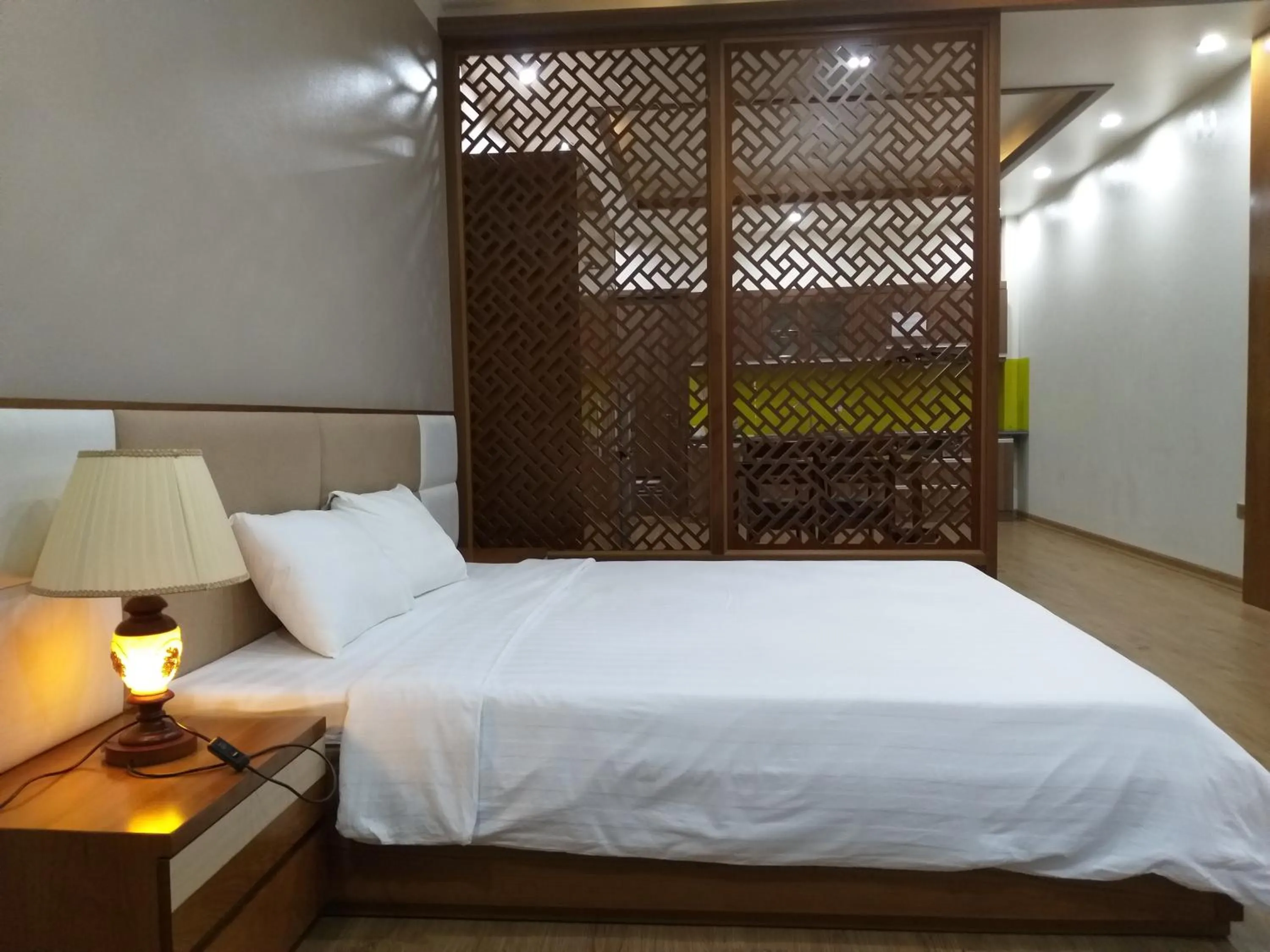 Bed in Vu Gia Khanh Apartment