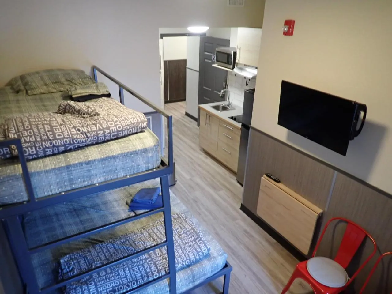 Bed in Jasper Downtown Hostel