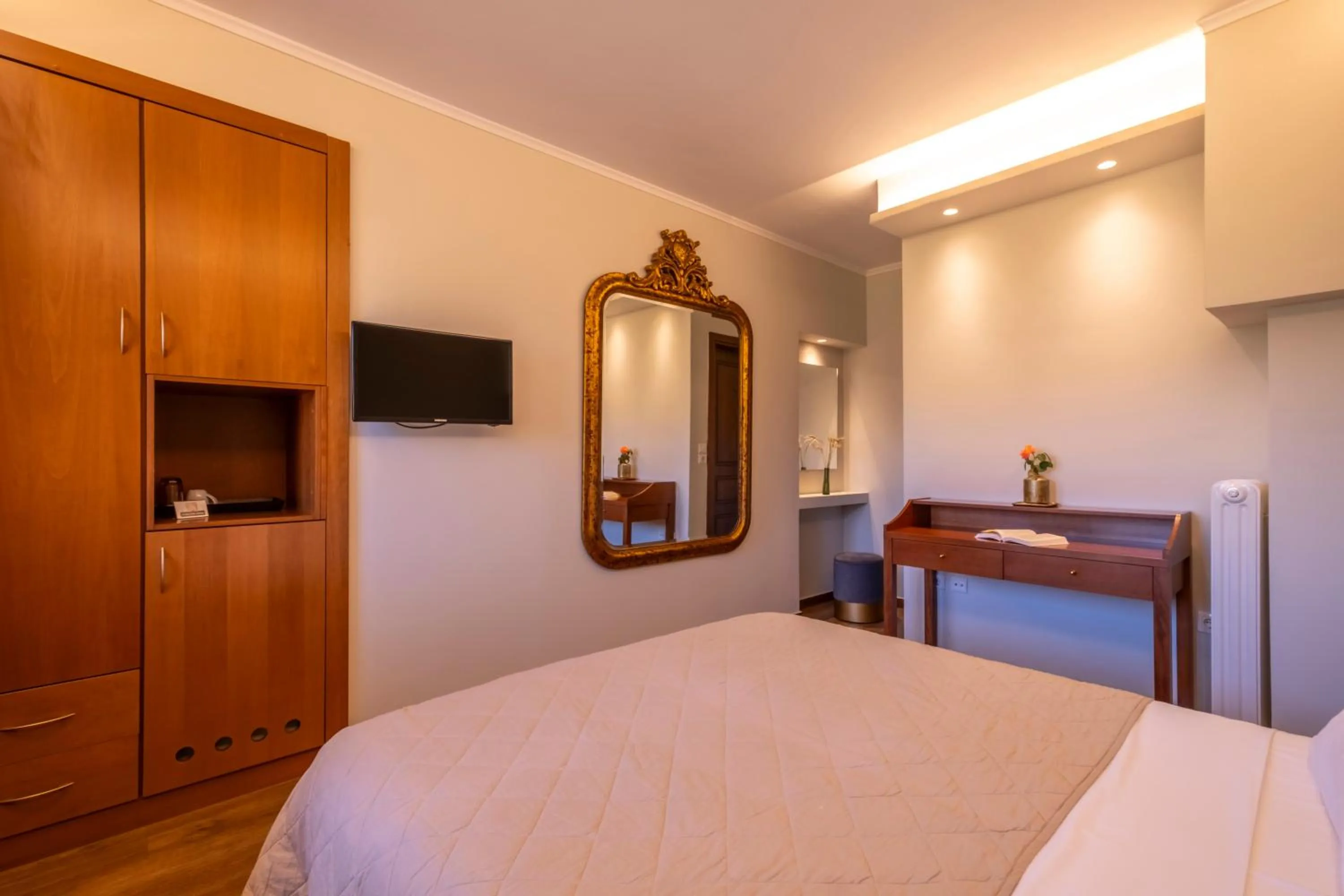 Photo of the whole room, Bed in Finday Eco Boutique Hotel