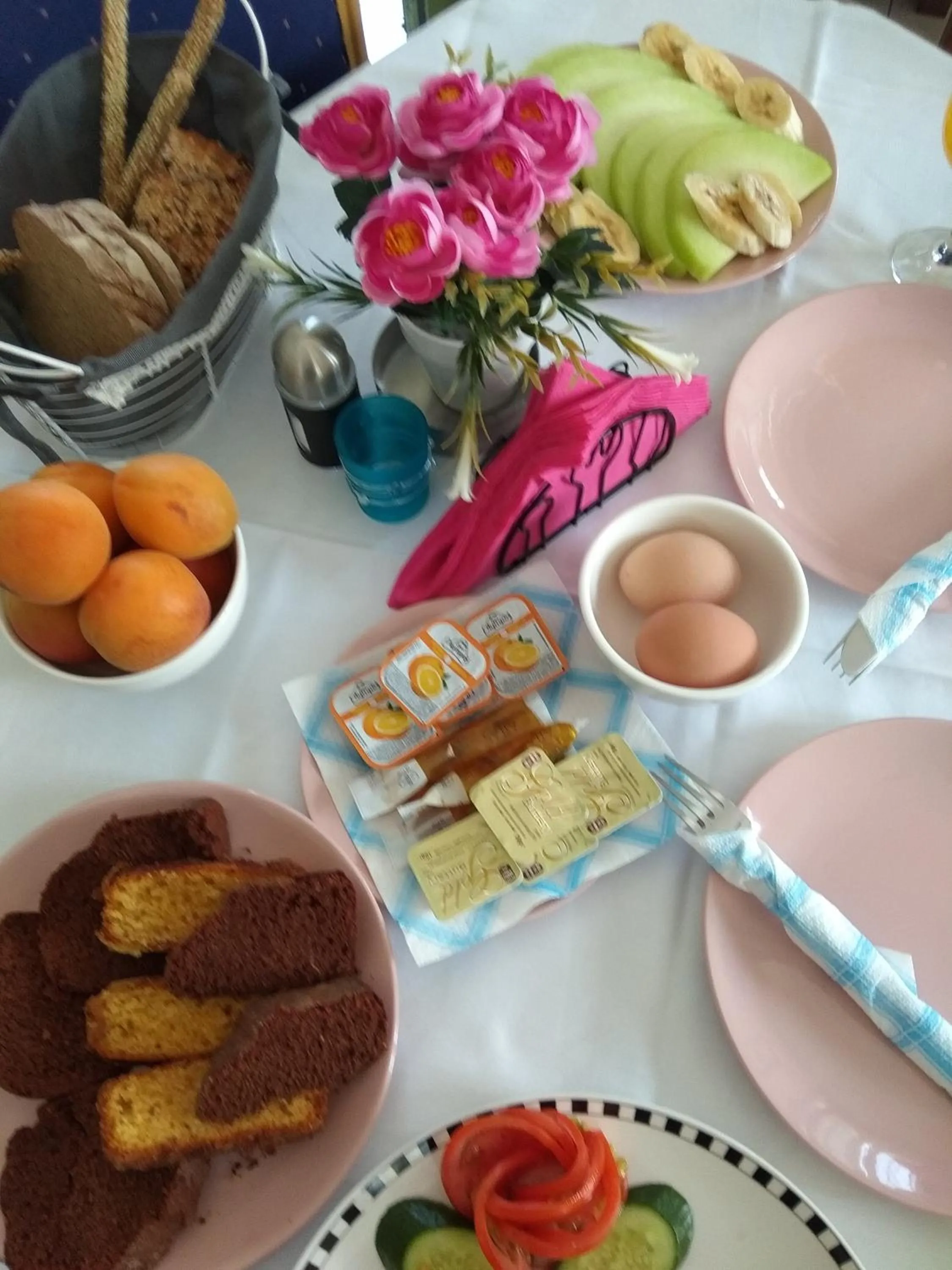 Breakfast in Pyrgos Sofokleous