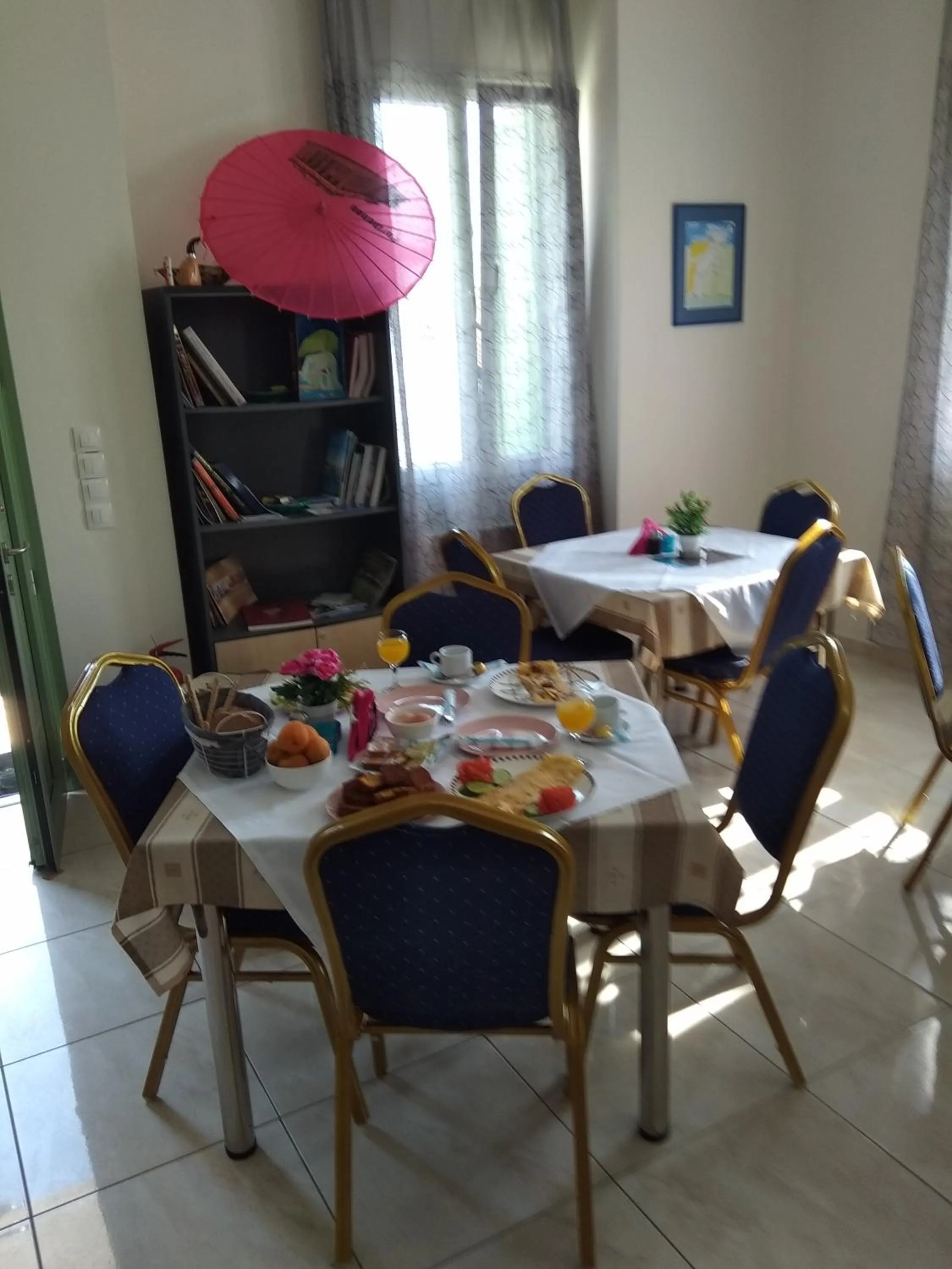 Restaurant/places to eat in Pyrgos Sofokleous