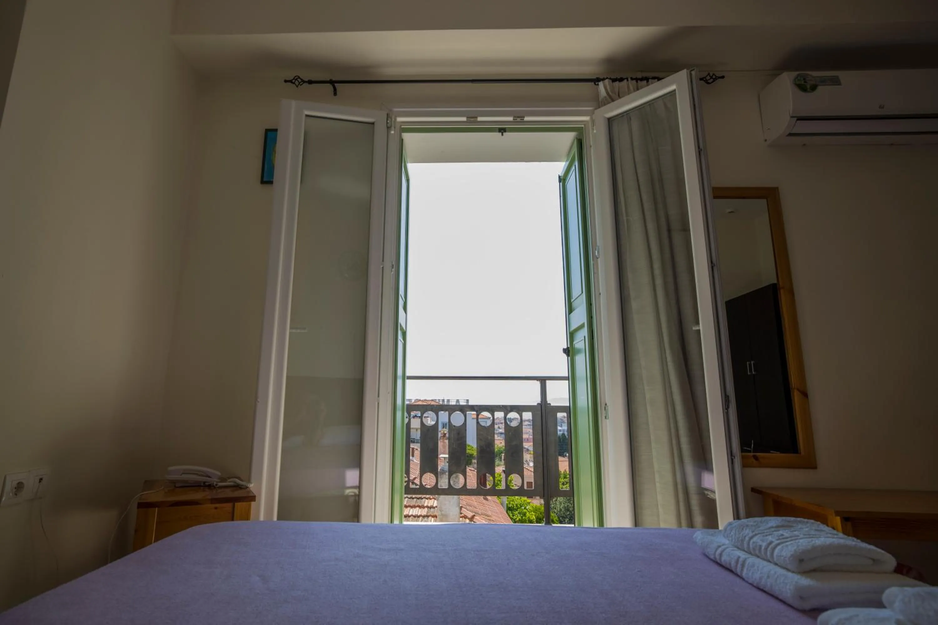 View (from property/room), Bed in Pyrgos Sofokleous