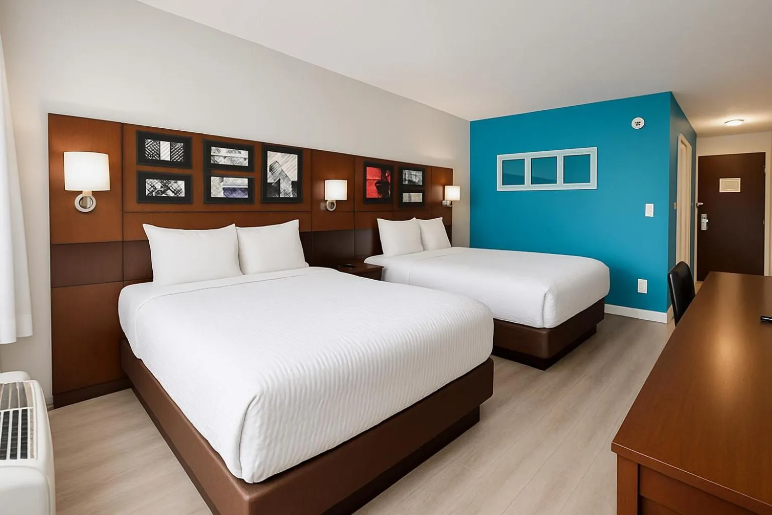 Bed in Clarion Inn Idaho Falls Riverfront