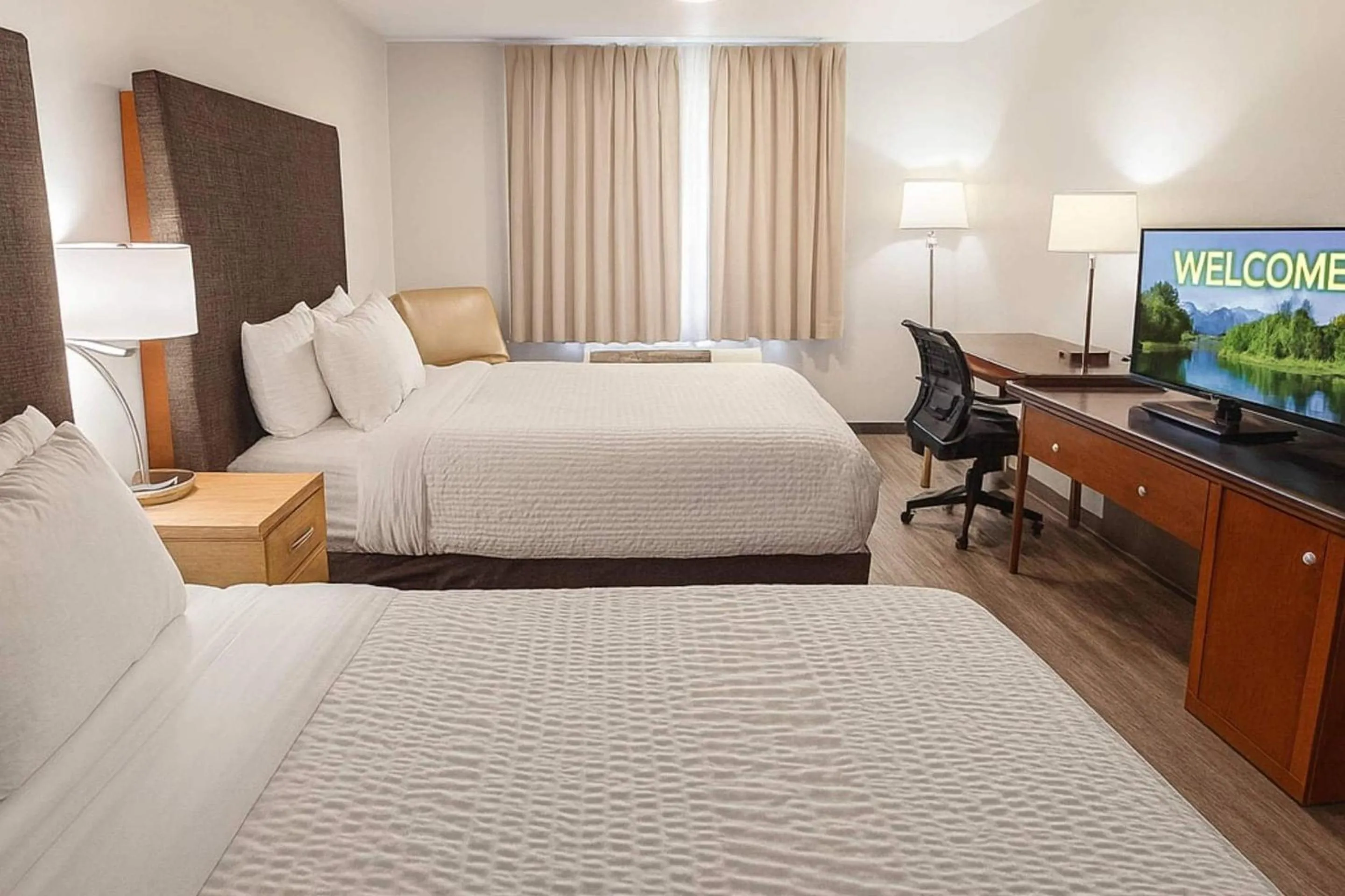 Bedroom, Bed in Clarion Inn Idaho Falls Riverfront