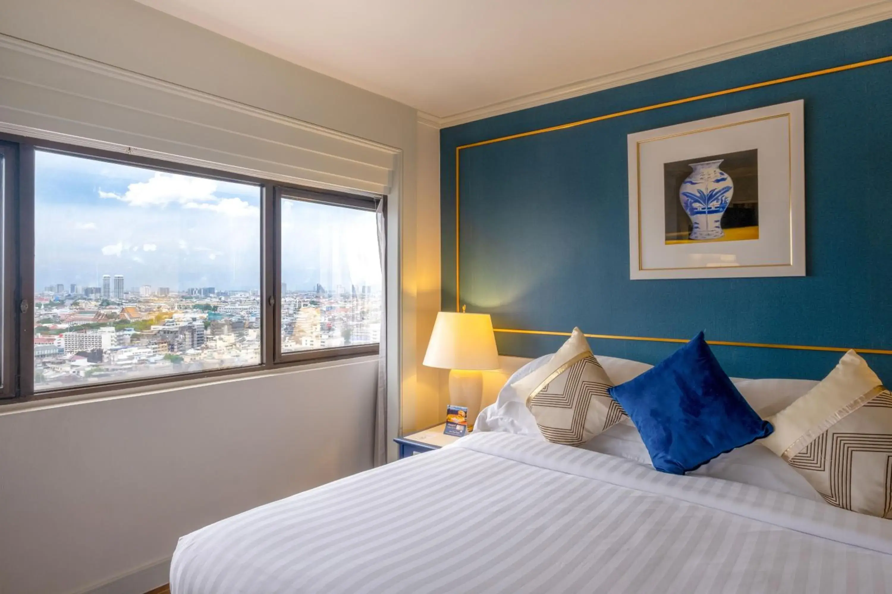 Jacuzzi Suite Balcony in Grand China Bangkok Jacuzzi Suite Balcony in Grand China Bangkok