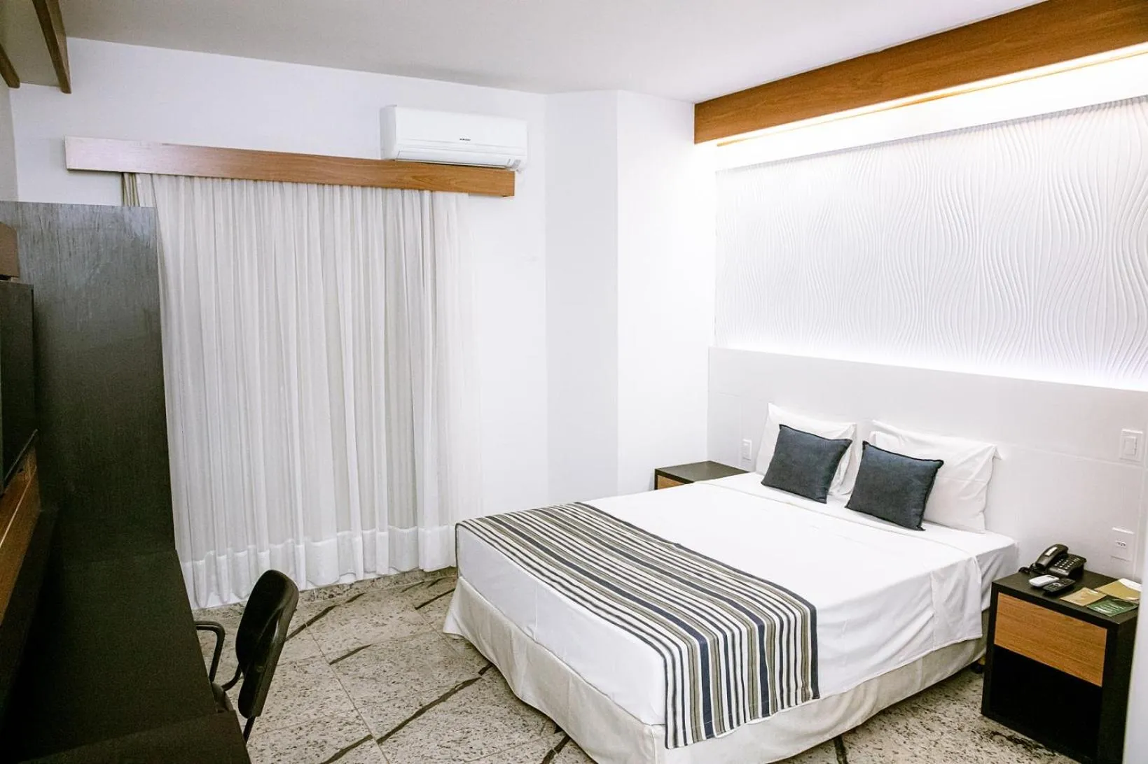 Bed in Fênix Hotel Varginha