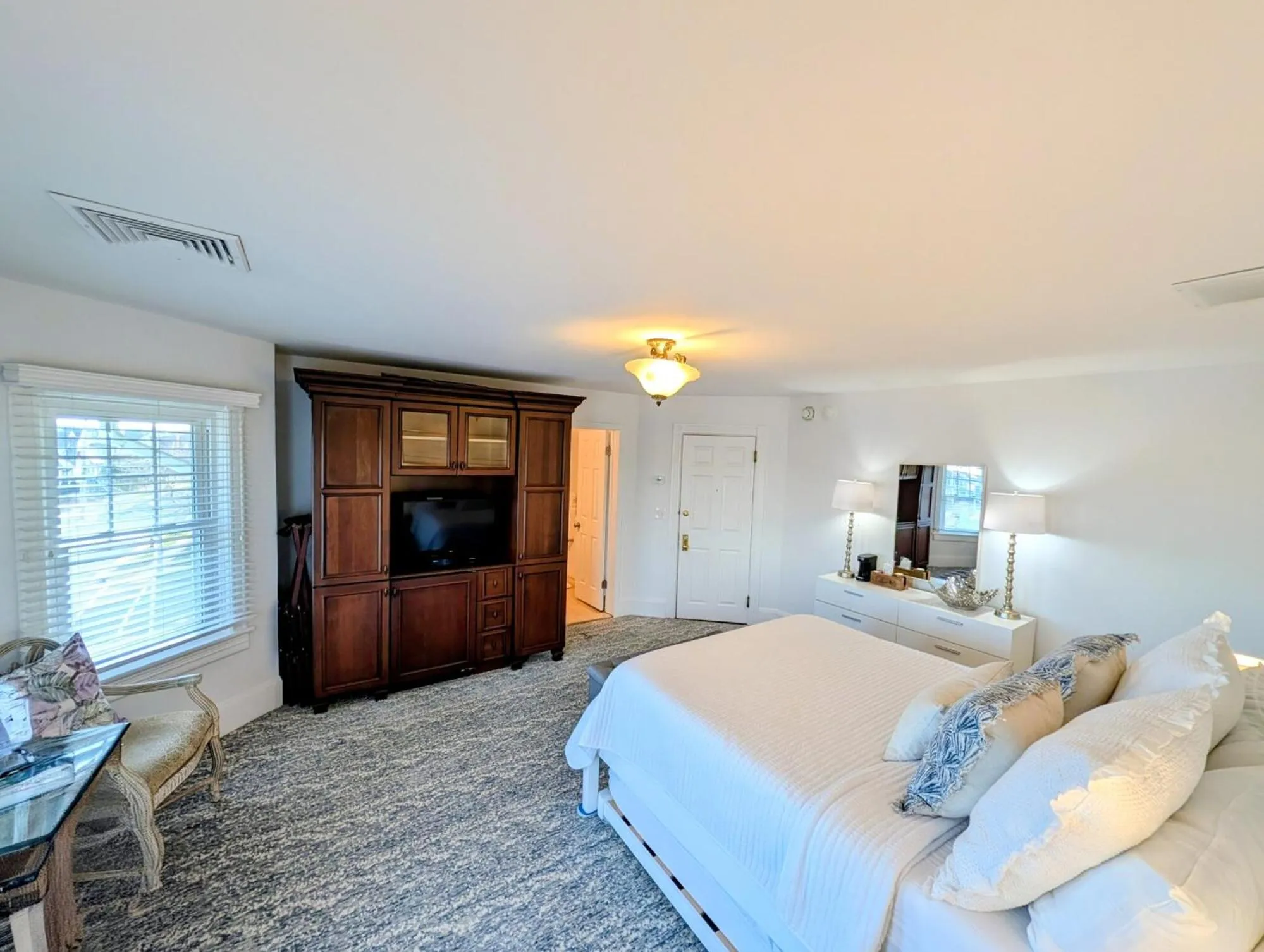 Bedroom, Bed in The Hewitt Wellington Hotel