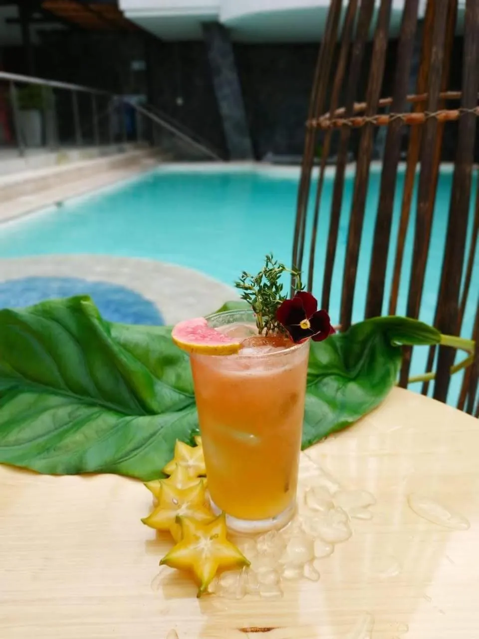 Swimming pool in Medellín Vibes Hostel