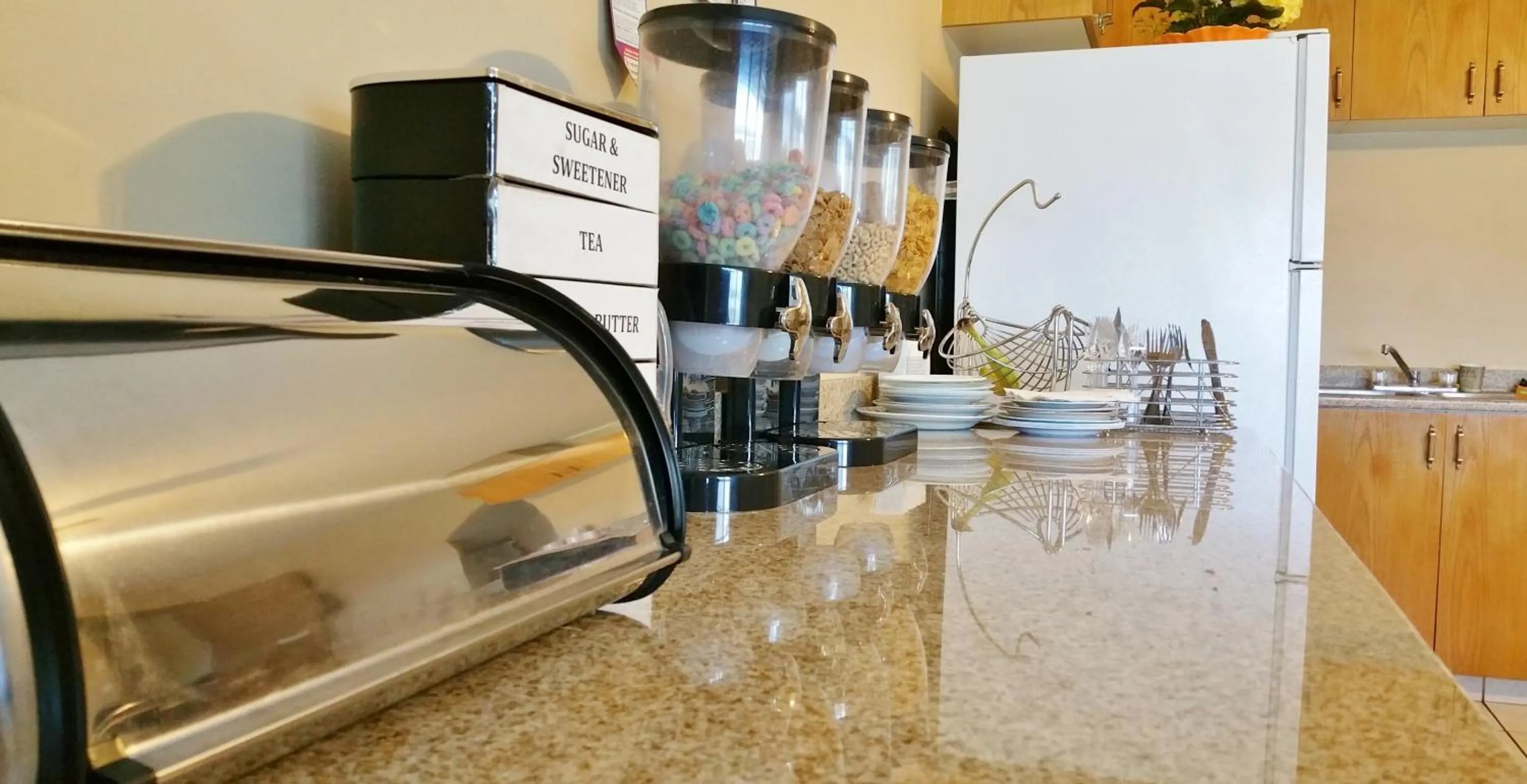 Food in Alpine Motel