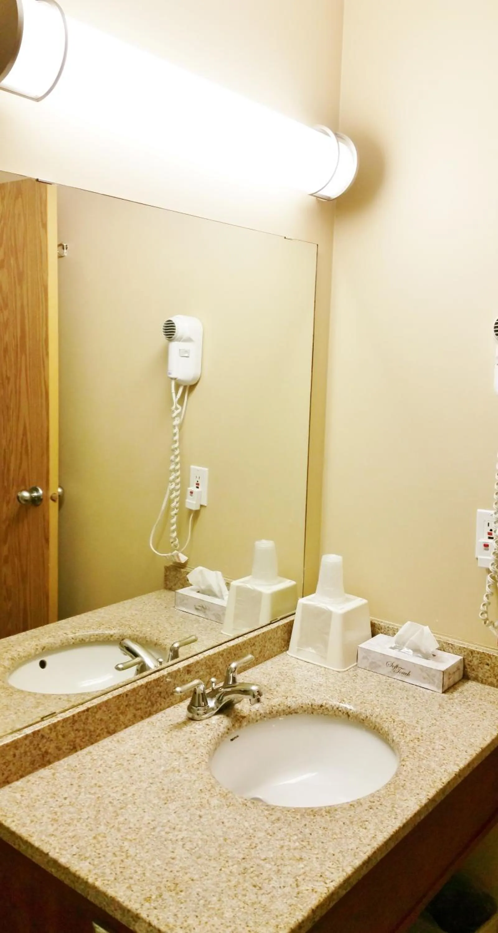 Other in Alpine Motel