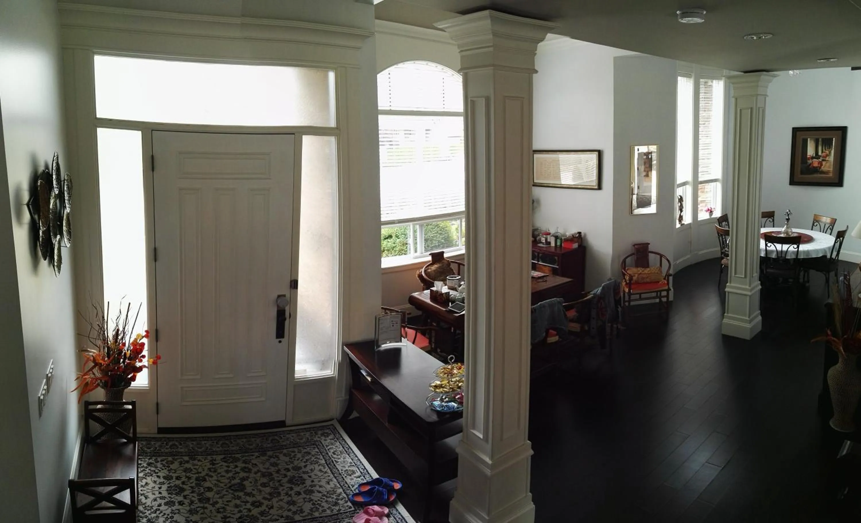 Living room in Sunny Island by White Rock B&B