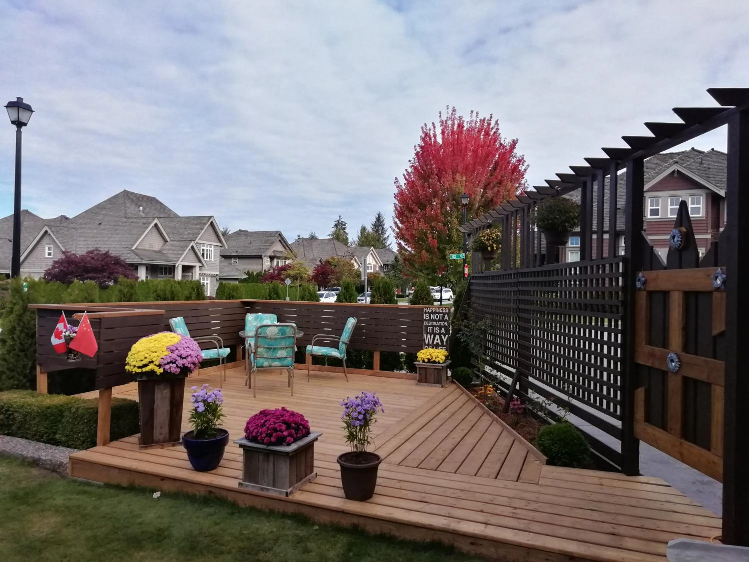 Garden in Sunny Island by White Rock B&B