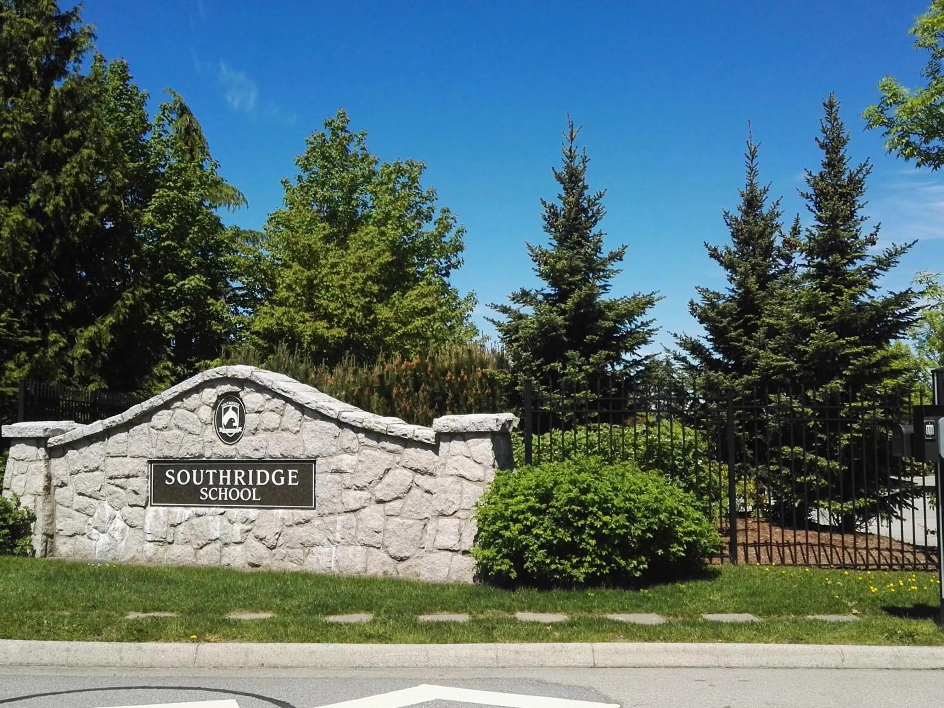 Sunny Island by White Rock B&B