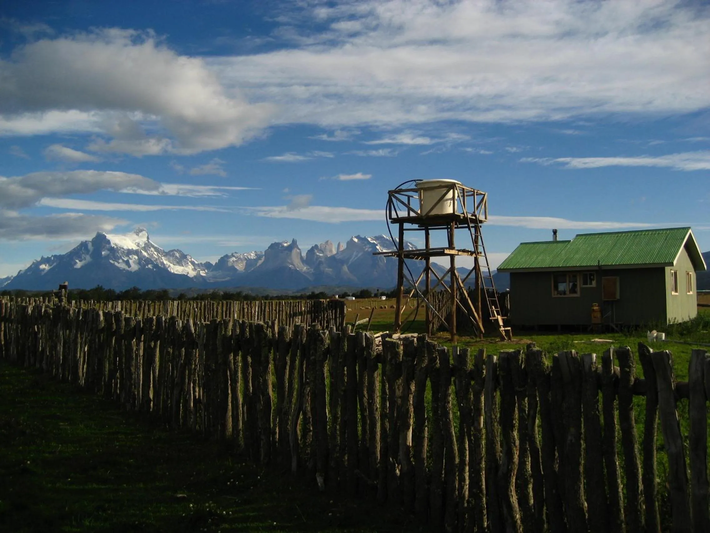 Vista al Paine - Refugio de Aventura