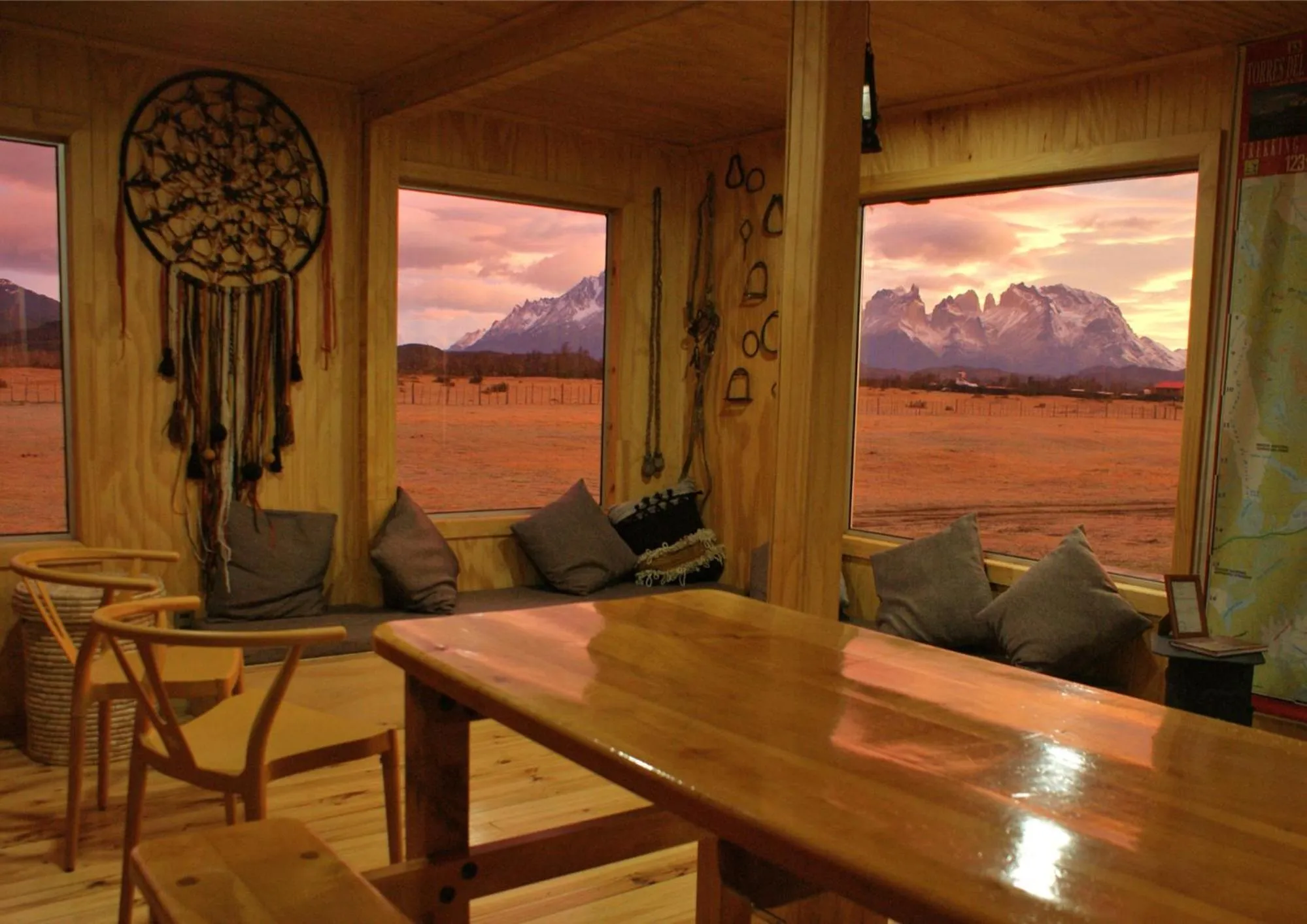 Dining area in Vista al Paine - Refugio de Aventura
