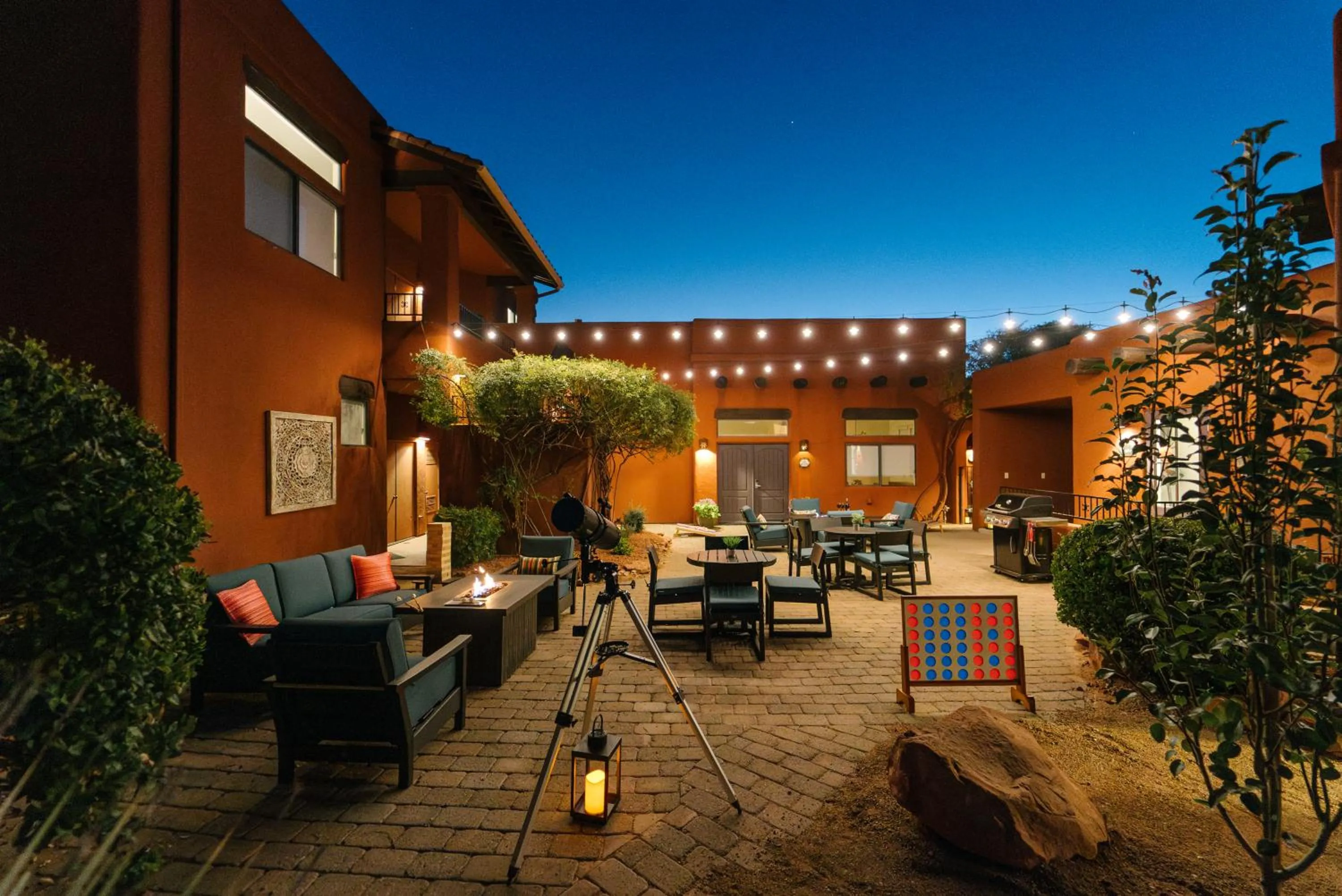 Entertainment in Las Posadas of Sedona