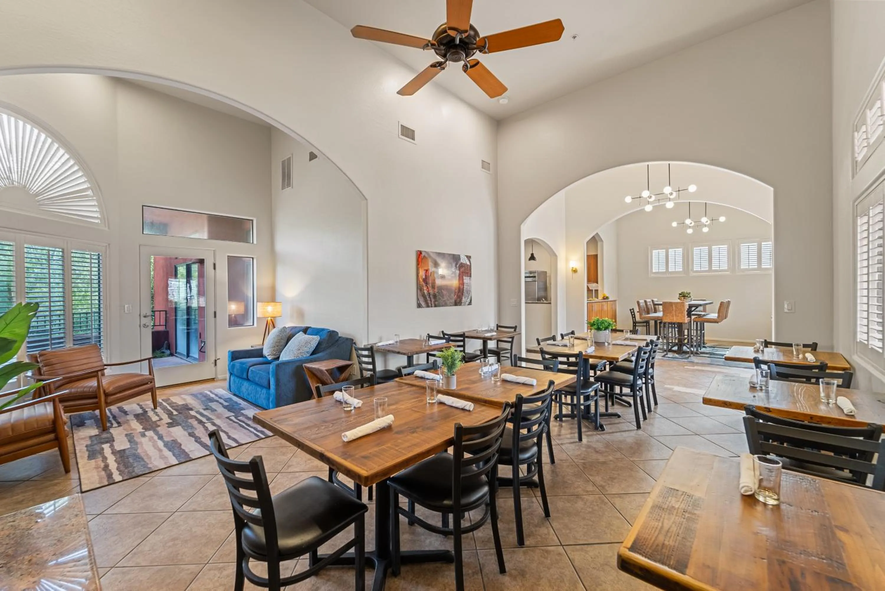 Breakfast in Las Posadas of Sedona